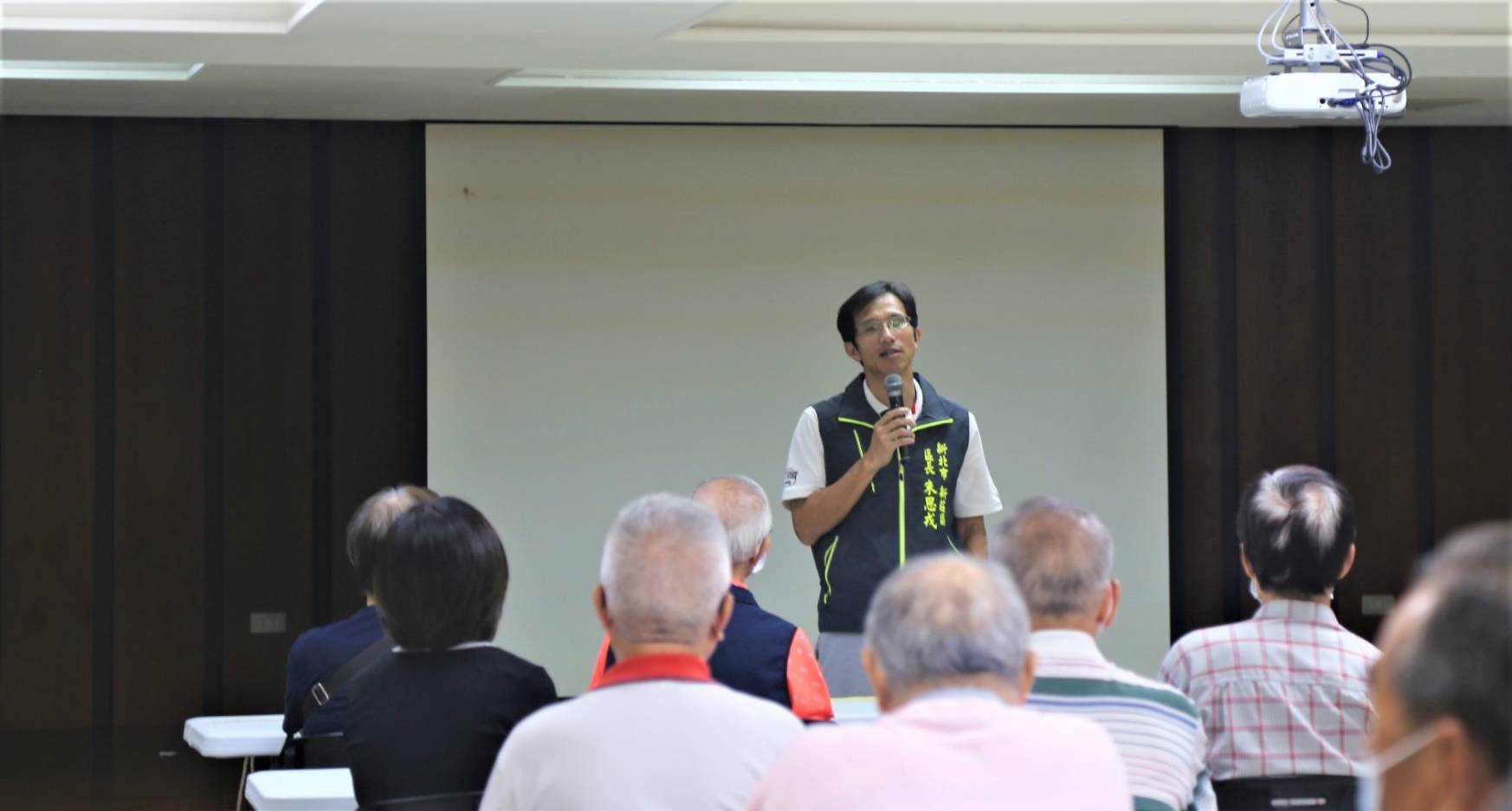 新莊區公所連結武聖廟和輔大醫院辦理健康醫療1