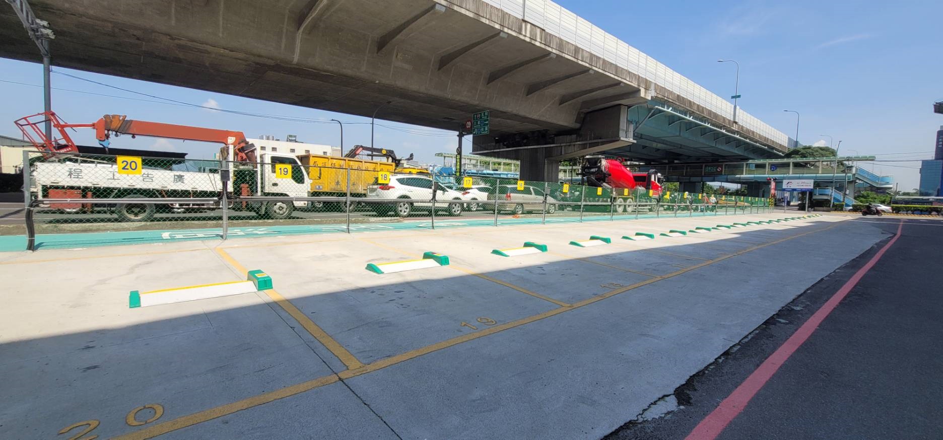 泰山區園道臨時平面停車場