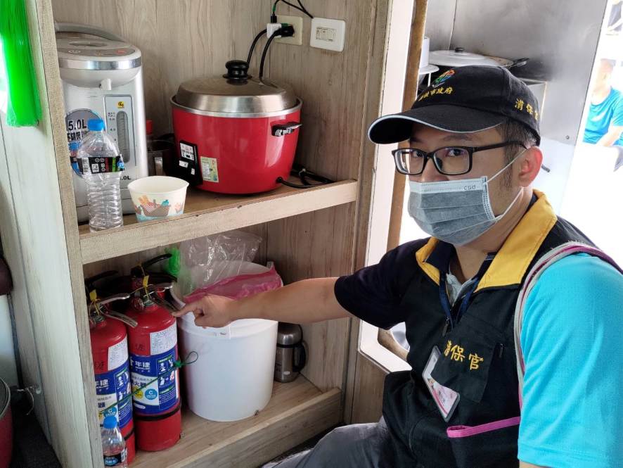 消保官表示娛樂漁船應配有消防設施保障消費者乘船消防安全