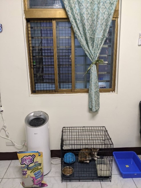 飼養籠附近應加設防護窗，避免寵物脫逃(非本案地址照片).