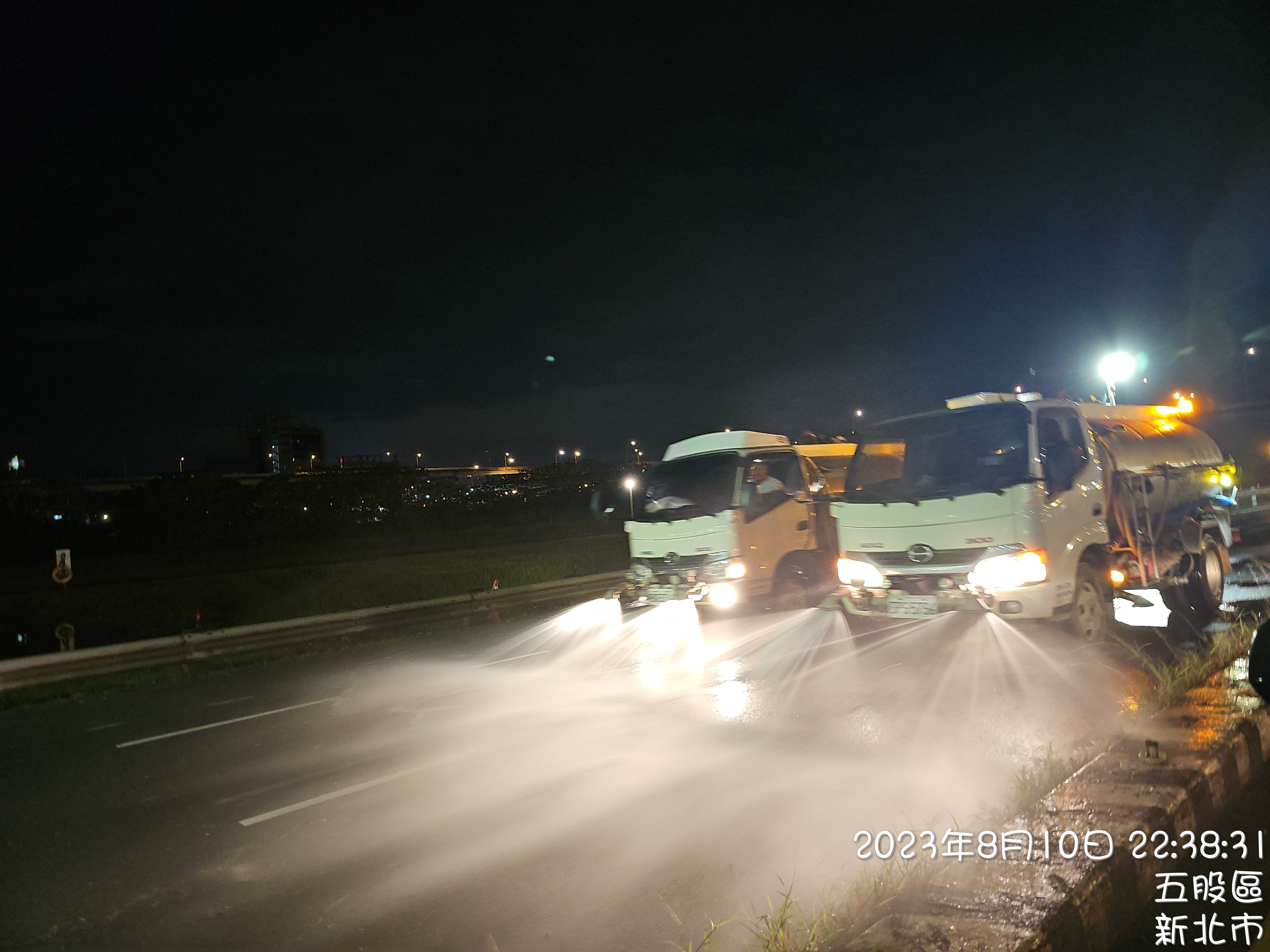 二重疏洪道水車已於水退後進行清洗作業