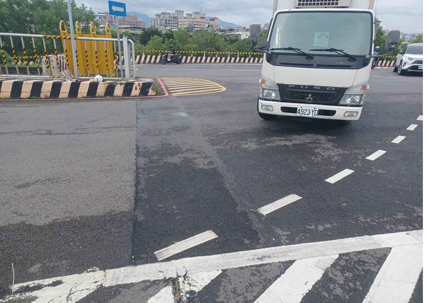 二重疏洪道抽水結束全線開放汽機車通行