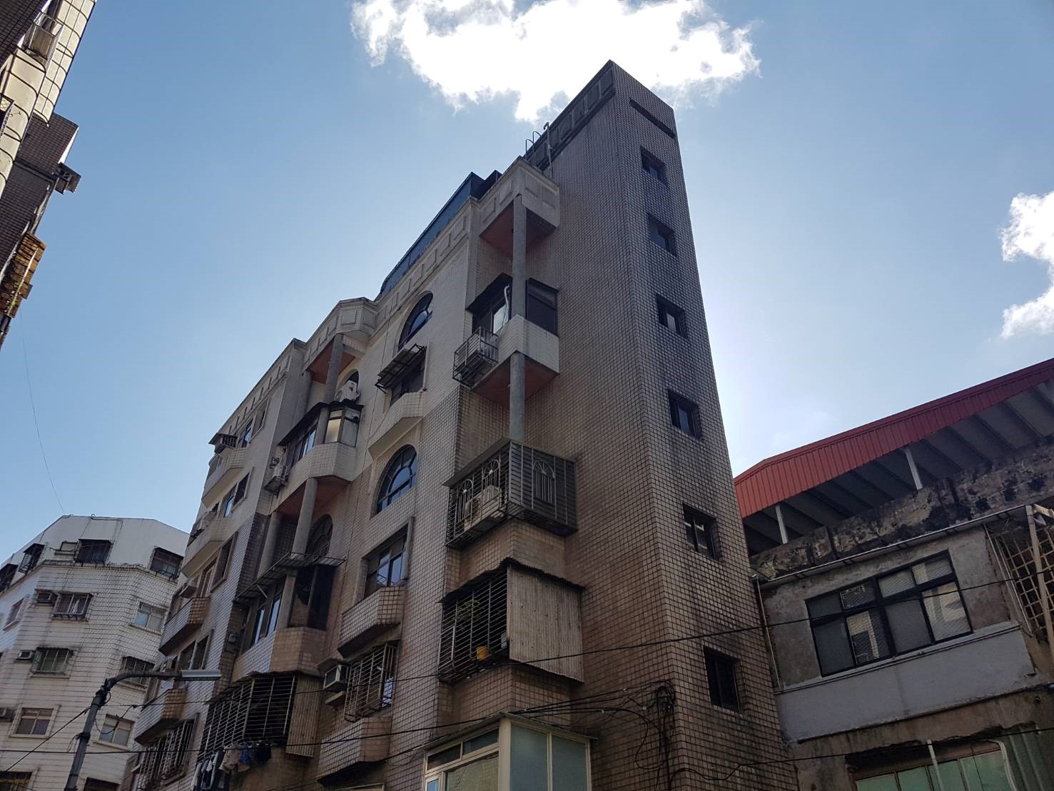 永和區完工個案增設電梯前