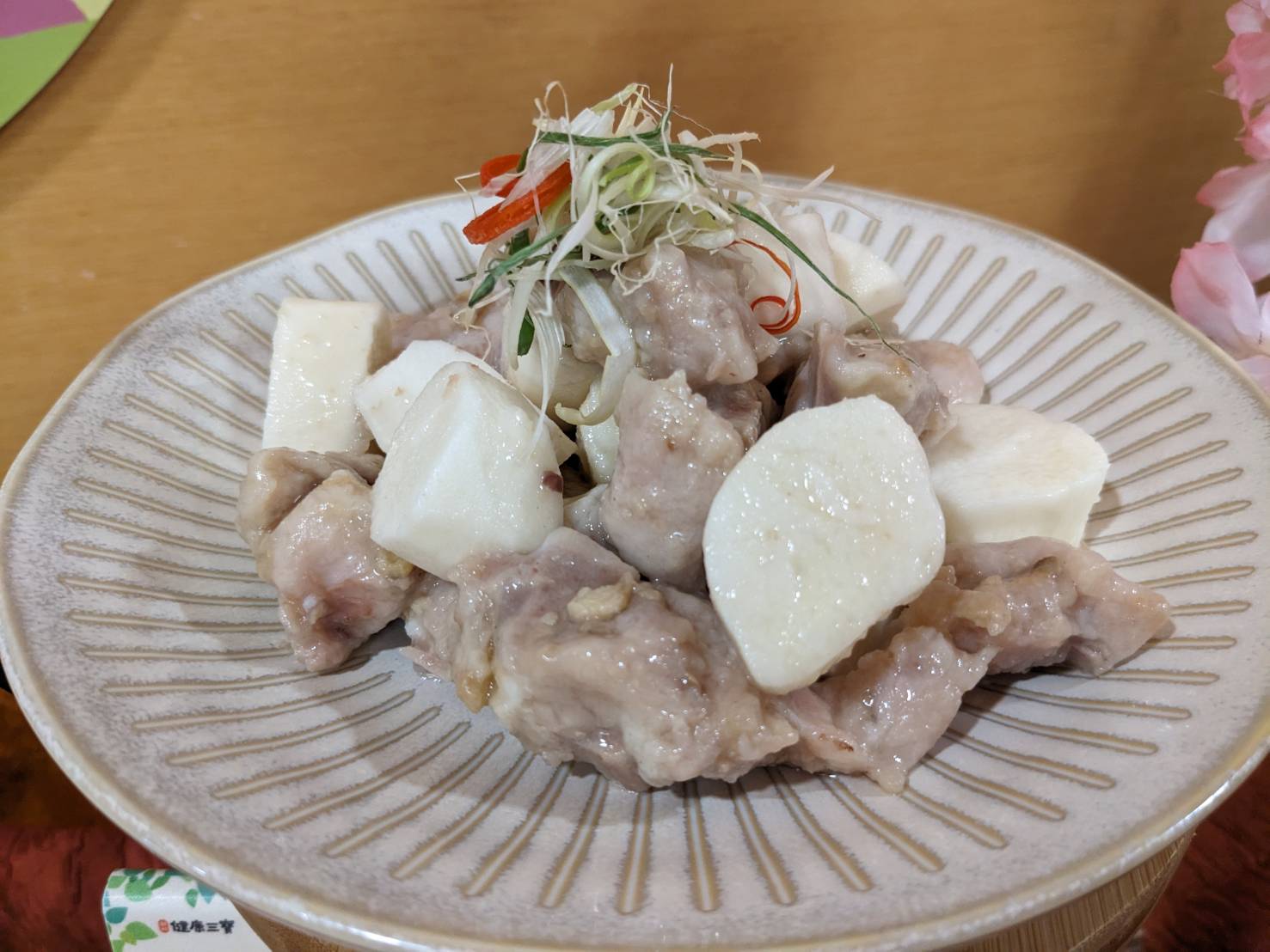 今年新北市政府農業局與福容大飯店-福隆店以及台北凱達大飯店合作，共同推出新北山藥系列料理