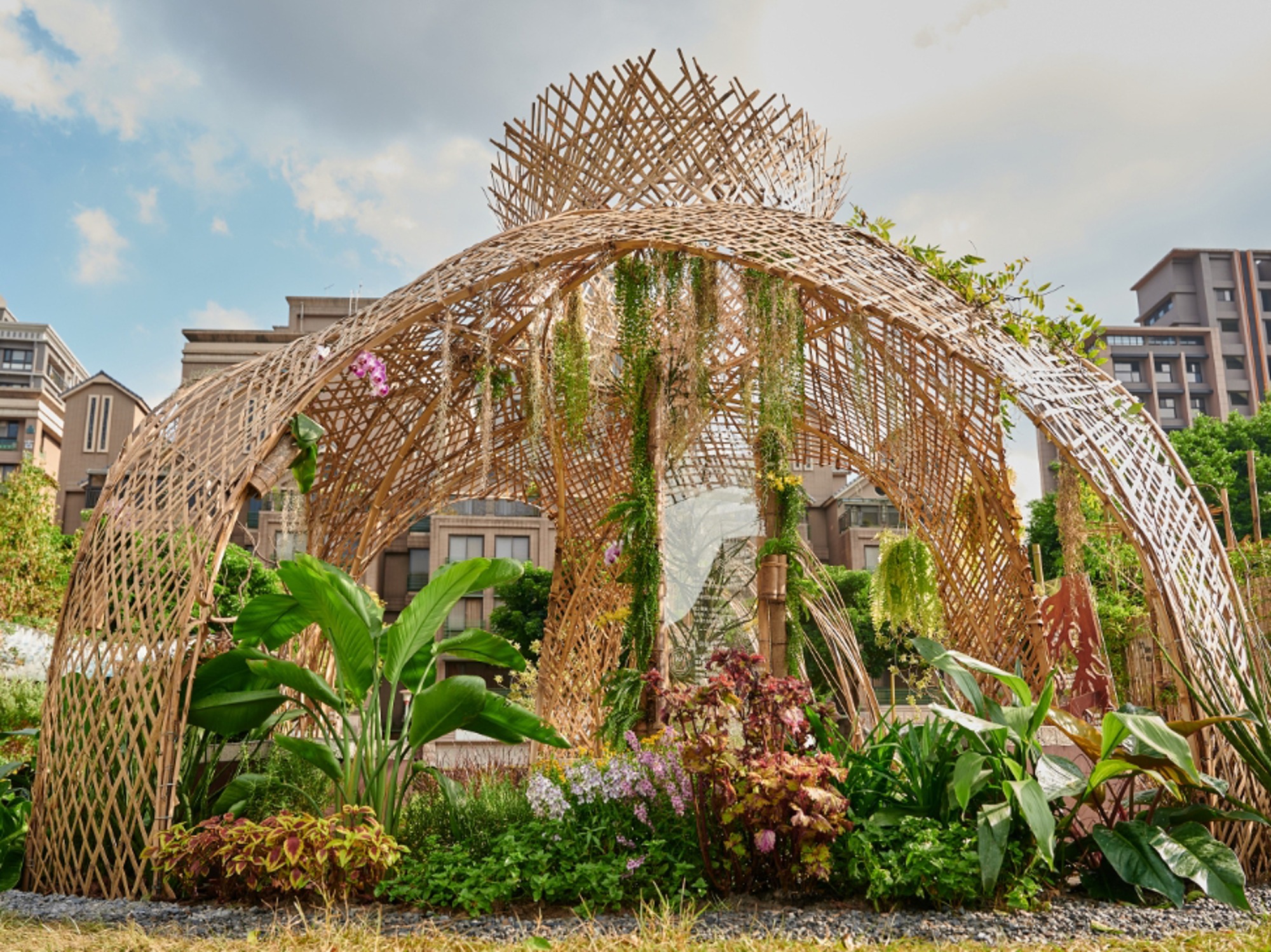 2023全國青年景觀競賽由屏科大農園生產系的作品〈徒步 &bull; 林里城〉獲得設計施作組首獎