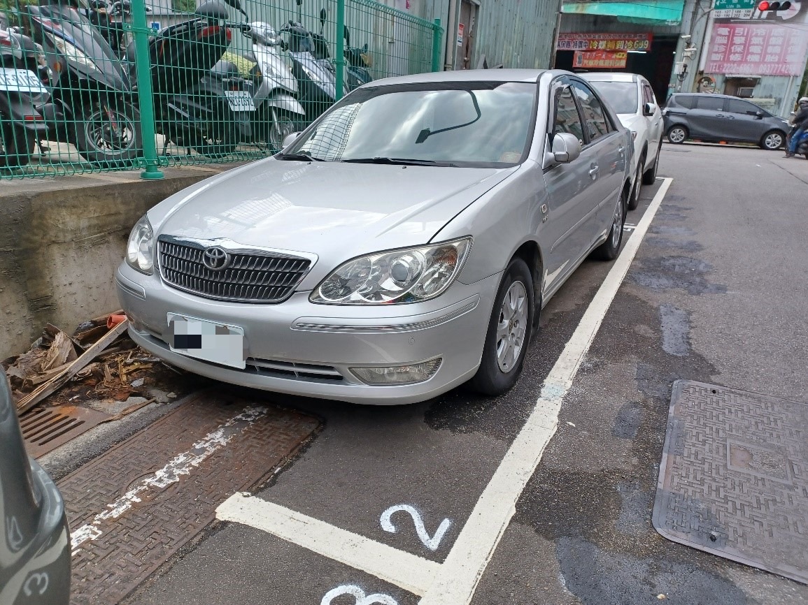 中和區立德街200巷汽車停車格將採收費管理