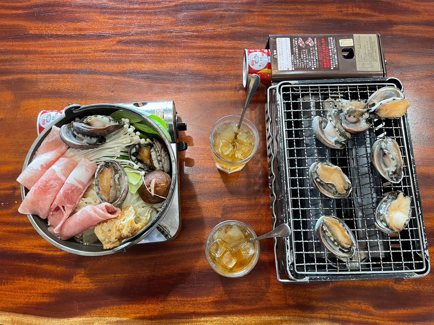 靠海生活美味貢寮鮑火鍋和烤貢寮鮑!