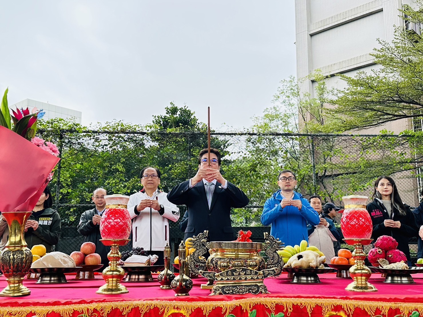 劉和然副市長帶領祈福祝禱