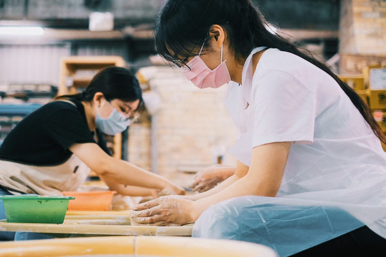 新旺集瓷的品牌宗旨「傳承創新，傳遞美好」， 2010年成立「許新旺陶瓷紀念博物館」，讓遊客不僅可以看到在陶瓷器工藝發展史與過往的產品，更能親自體驗與泥巴共舞的陶藝DIY。