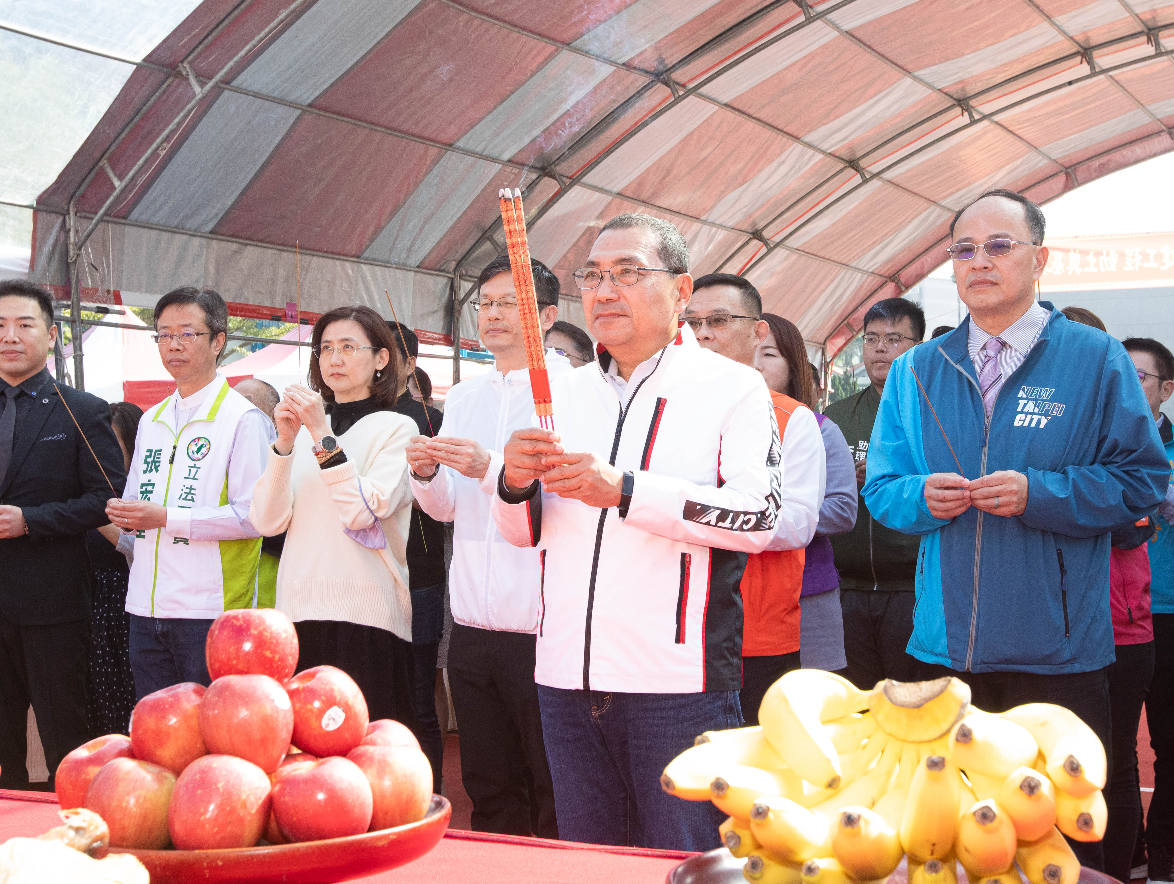 侯市長主持開工祝禱典禮.jpg