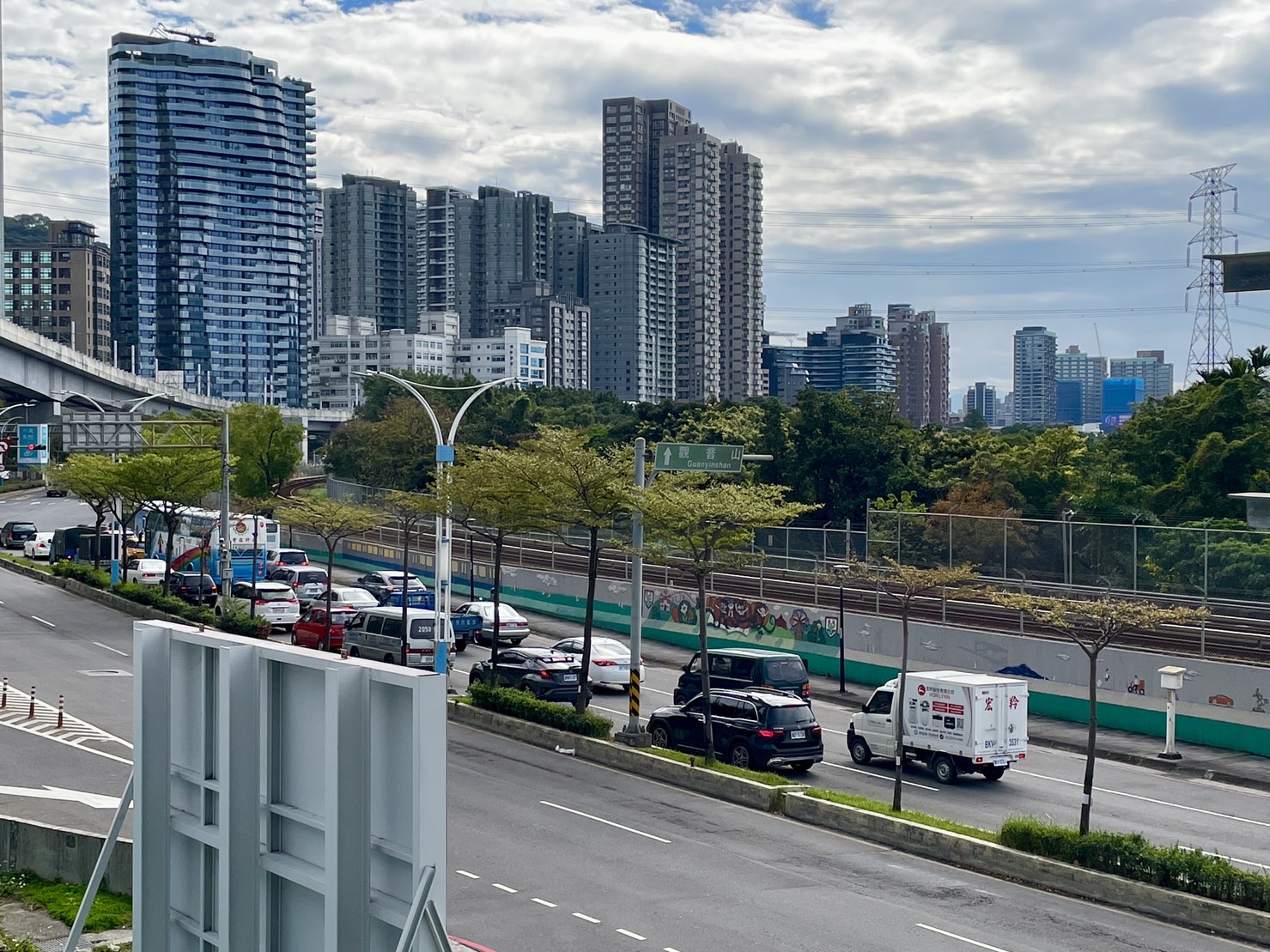 有淡水「救命道路」之稱的淡北道路，全長5.45公里，規劃為雙向四車道，此圖為未來施工地點。