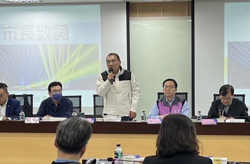 侯友宜今日下午率市府團隊至淡水與里長座談。
