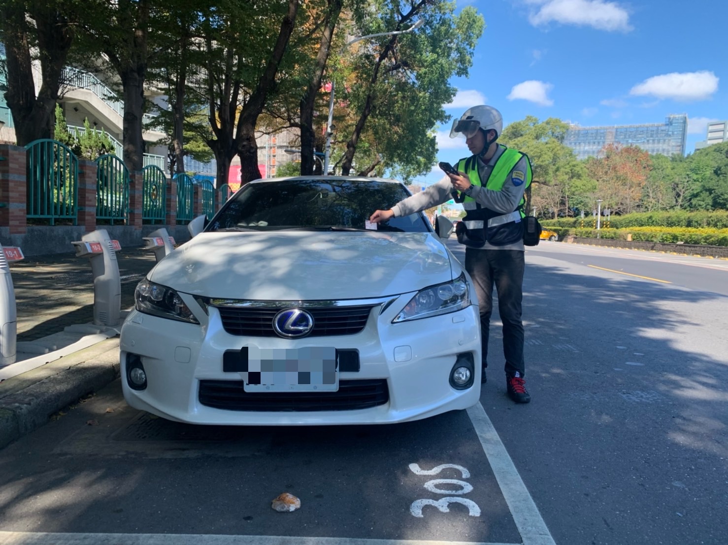 管理員路段開單相片