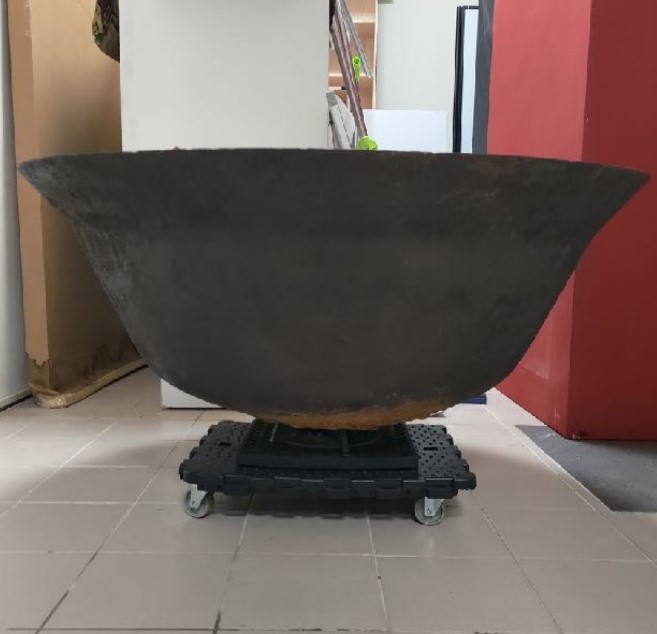 於腦鼎下方建立簡易支架供穩定支撐。(圖/新北市政府原民局提供)
