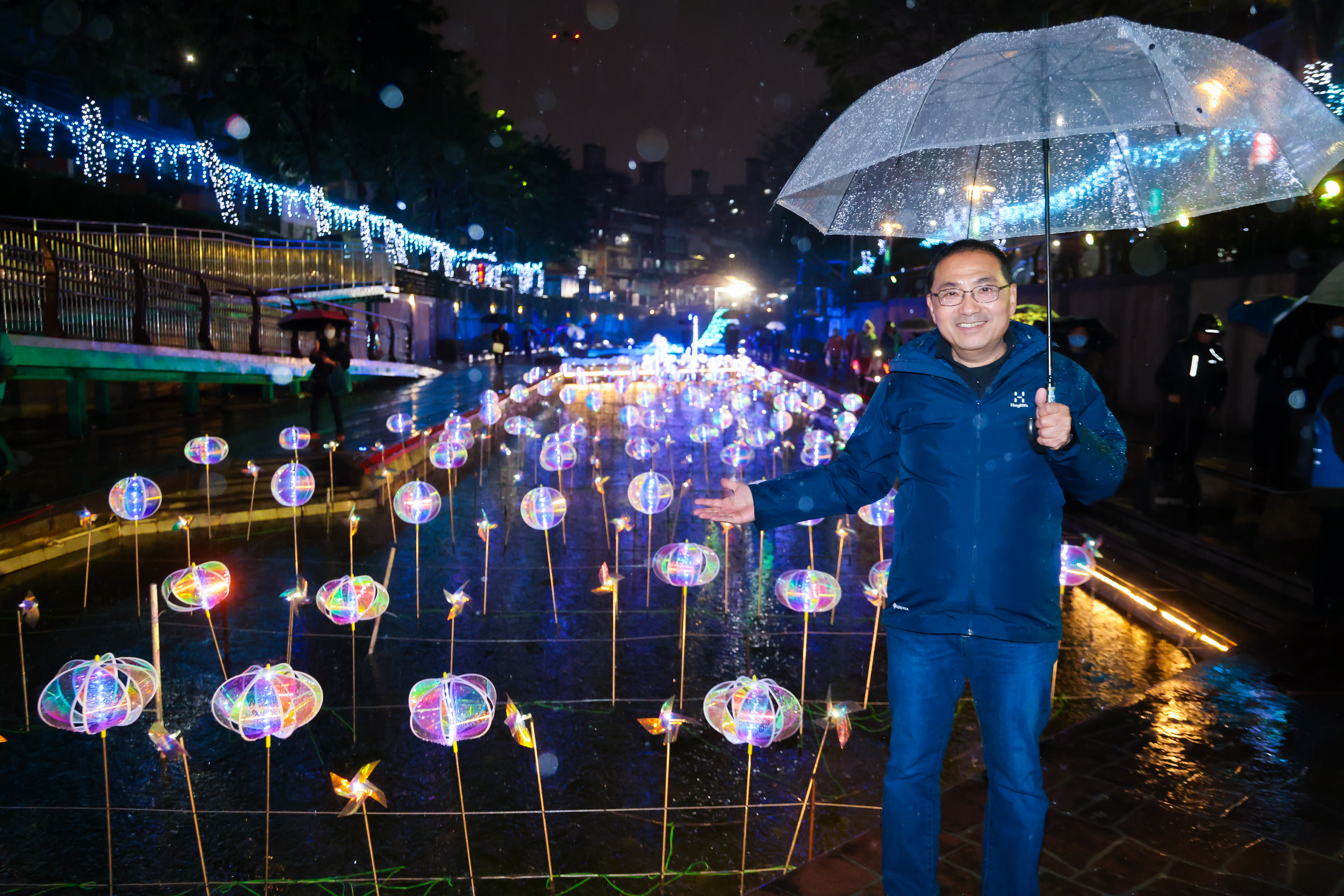 中港大排光雕展即日起至3/24止每日晚間18時至22時展出