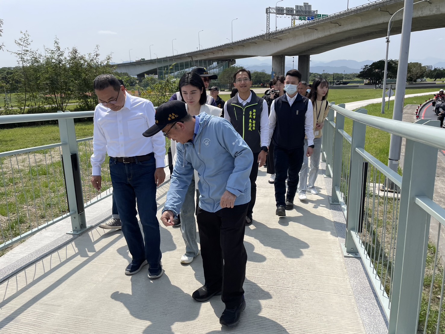 侯市長友宜今(22)日至瓊林陸橋視察