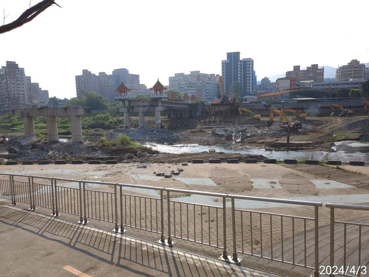 長福橋自4月1日起進行拆除作業