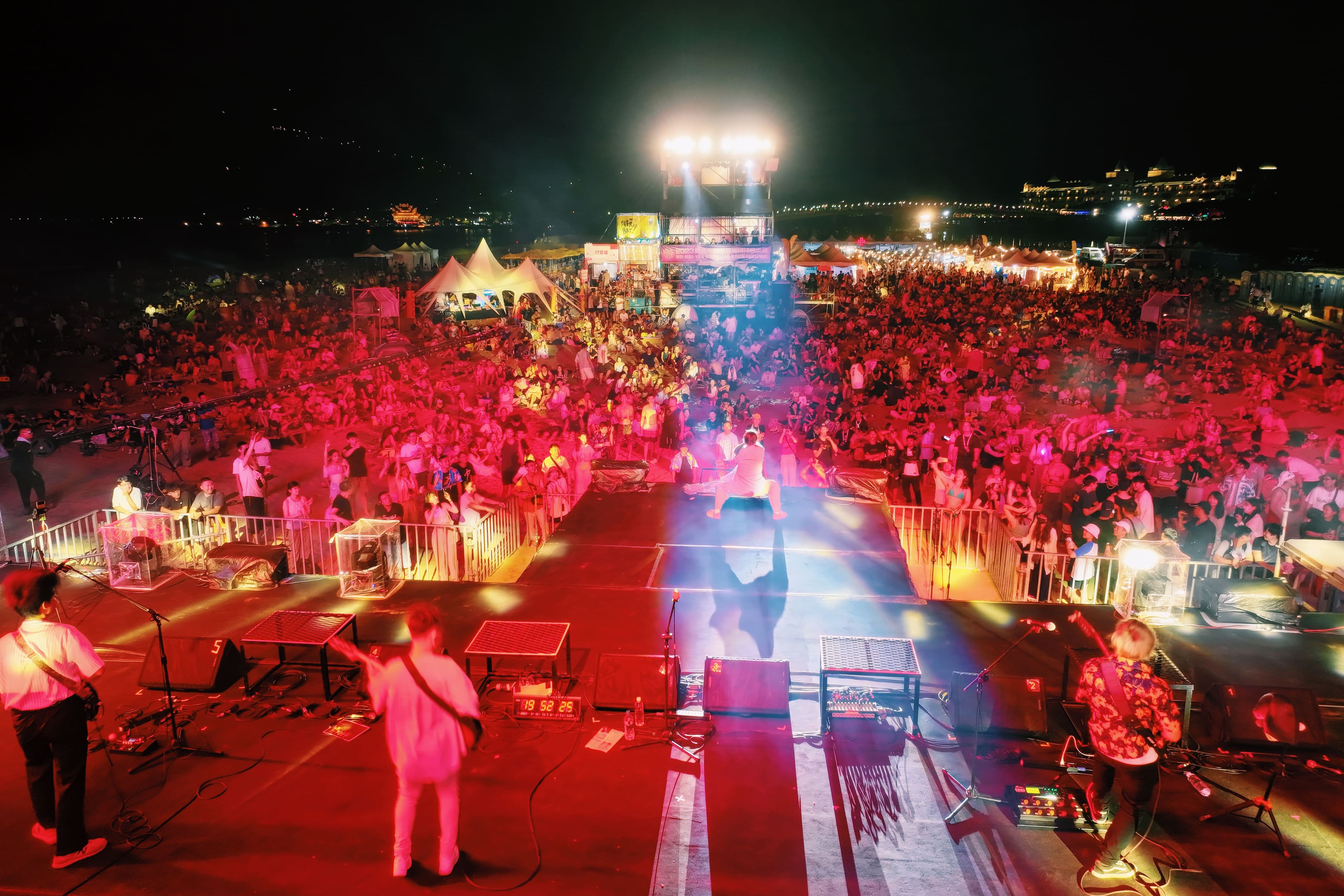 「2024新北市河海音樂季」之「新北市貢寮國際海洋音樂祭—海洋獨立音樂大賞」5月10日24時報名截止。(圖為2023年資料照)