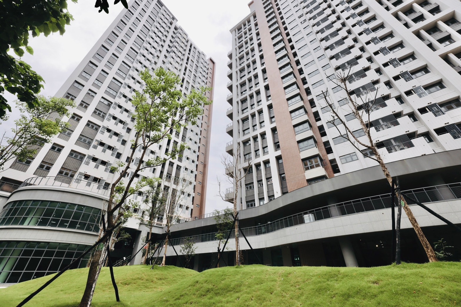 新北市中和安邦社會住宅外觀。