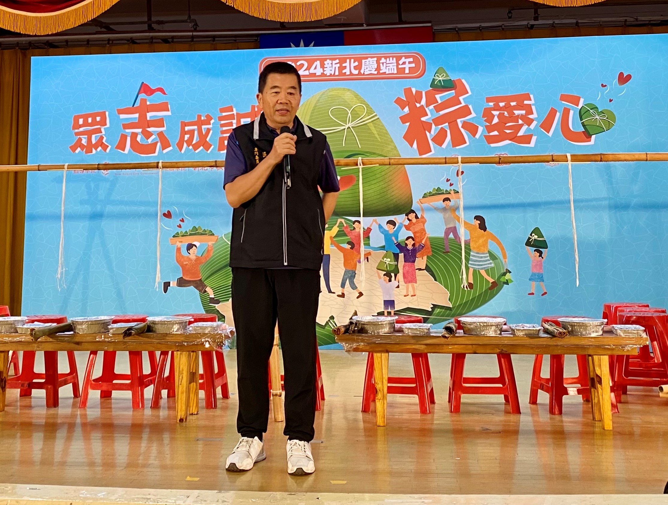 圖4.新北市政府民政局陳國欽專委到場致意