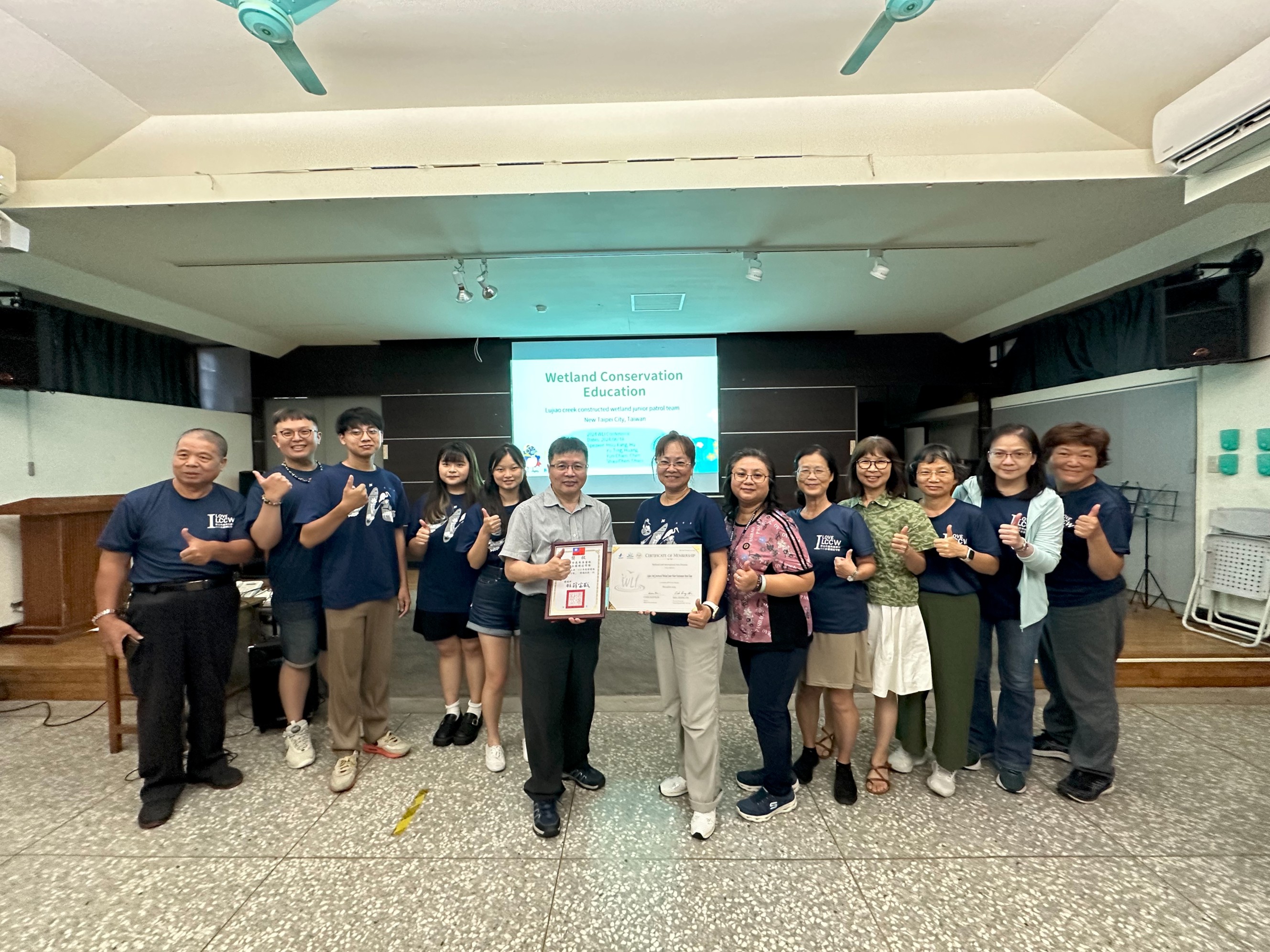 新北市「鹿角溪溼地小小水環境巡守隊」再度榮獲環境部「全國特優級水巡守隊」殊榮