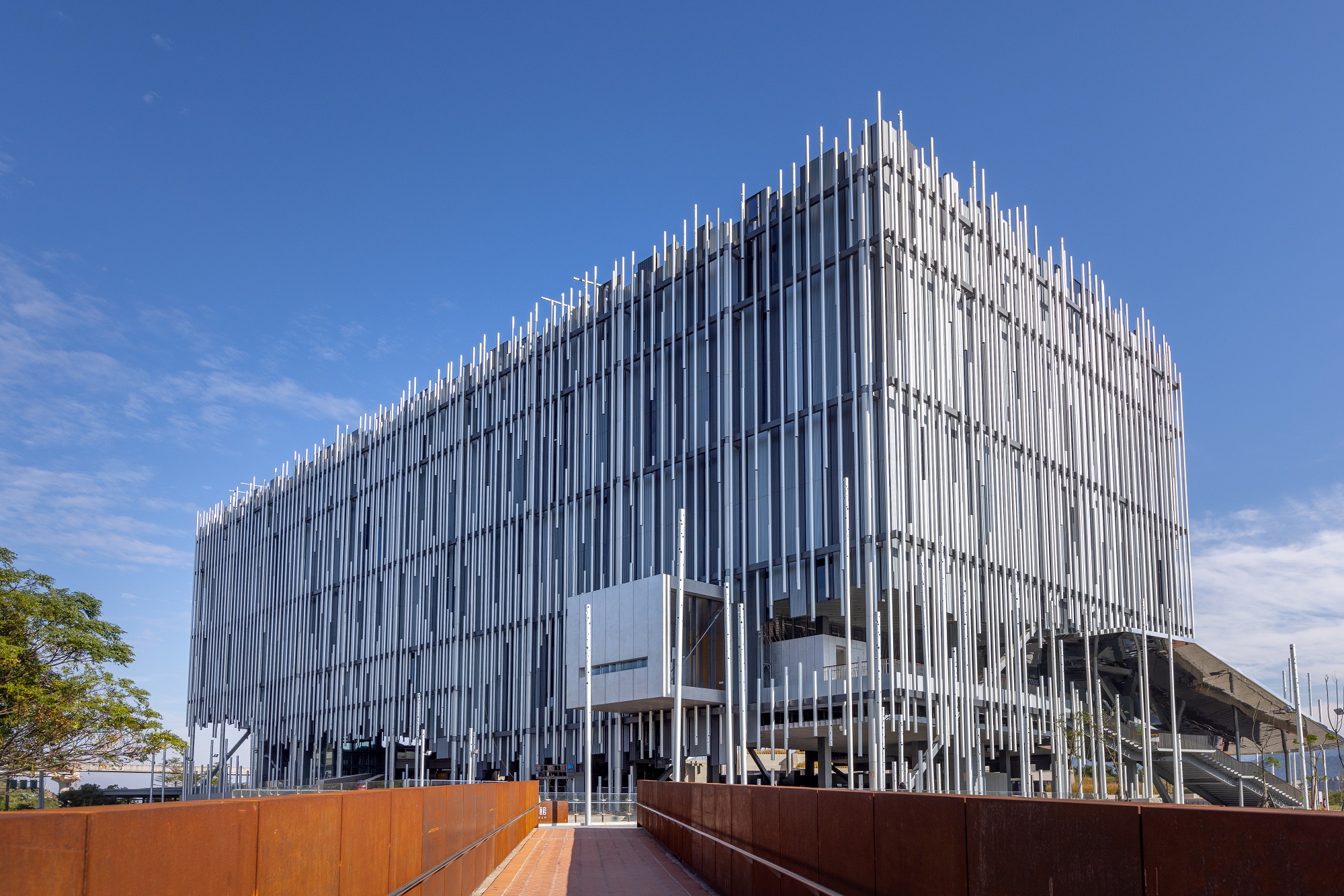 新北市美術館是新北市政府以文化推動地方發展與城市再造的重要建設。(攝影：源日影像)