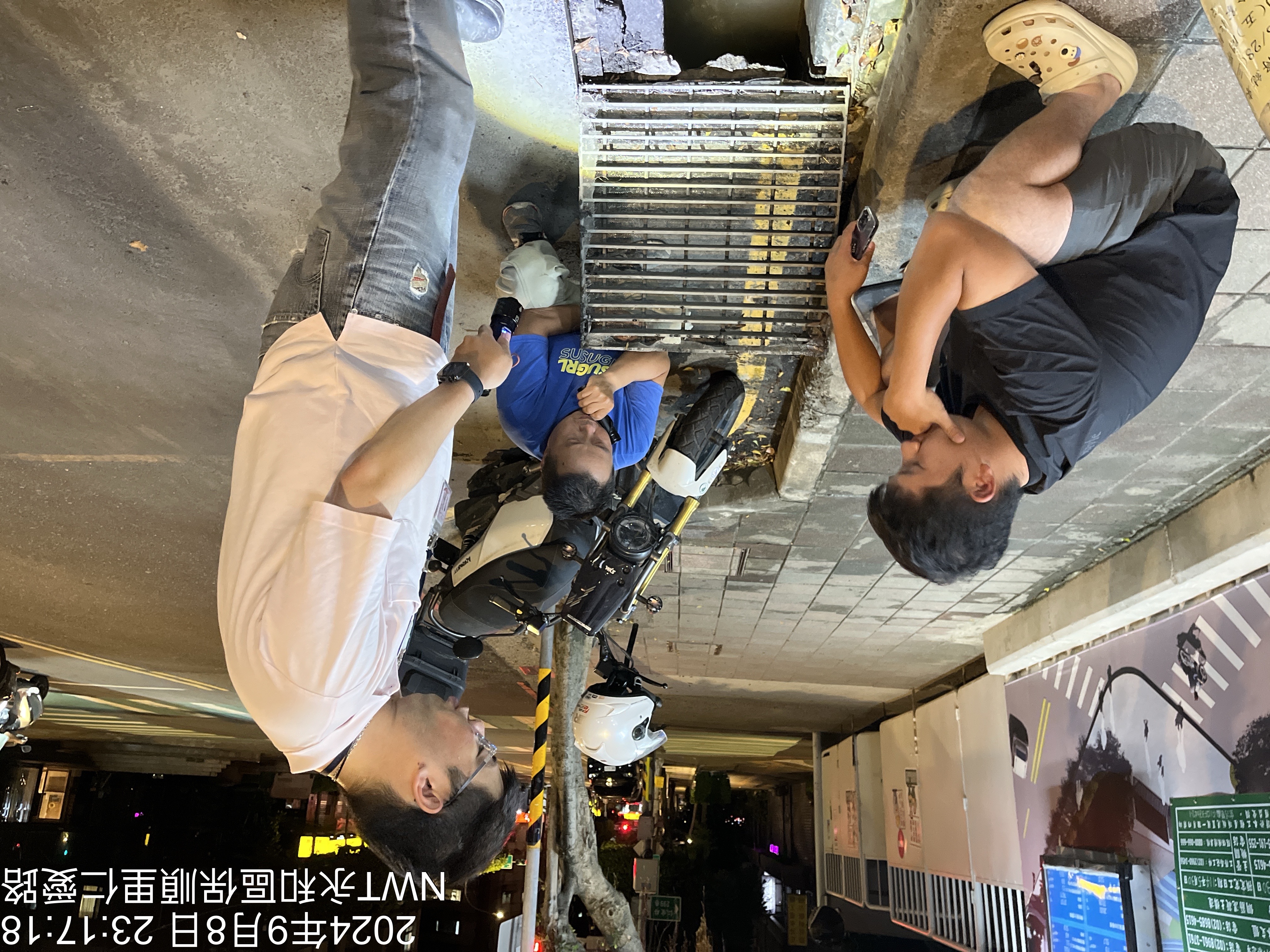 稽查員巡水路圖資溯源，查獲為上游百煇營造有限公司承攬的營建工地排放泥水