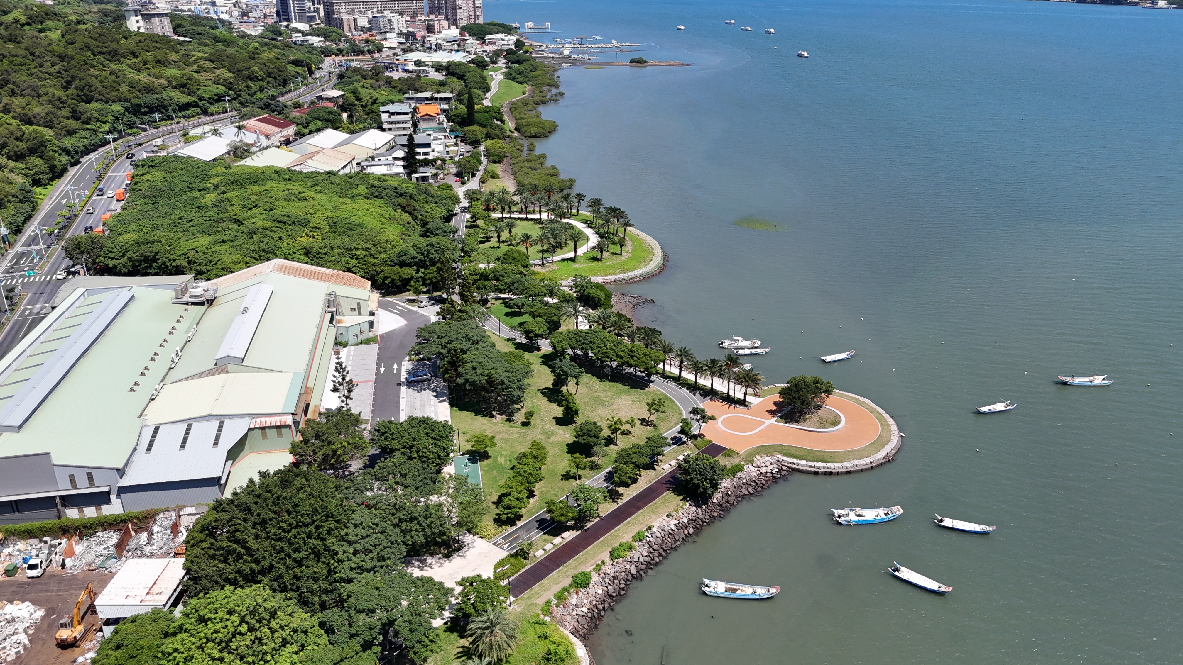 米倉無限公園今4月完工，完成淡水河左岸A+級新生活水岸最後一塊拼圖