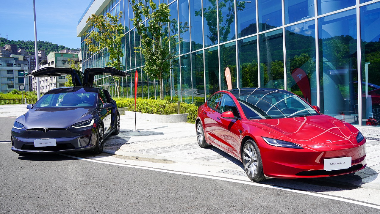寶高園區作為台灣電動車研發設計的重要基地，現有鴻海科技、鴻華先進、特斯拉、研揚科技等智慧交通大廠進駐，成為孕育國產電動車的夢工場