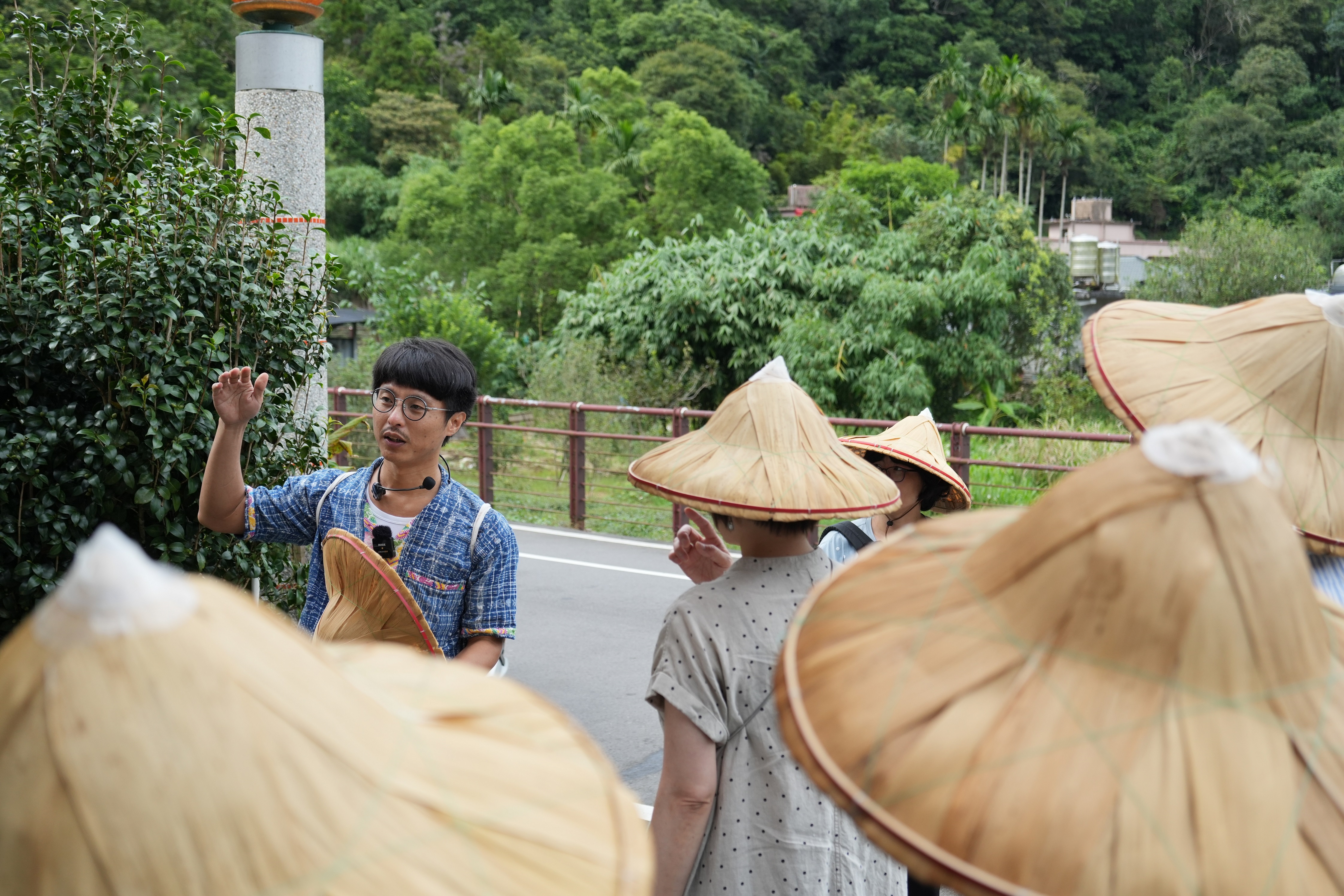 採集人共作室創辦人陳科廷，從農業及生態背景出發，分享坪林北勢溪流域的地方知識學