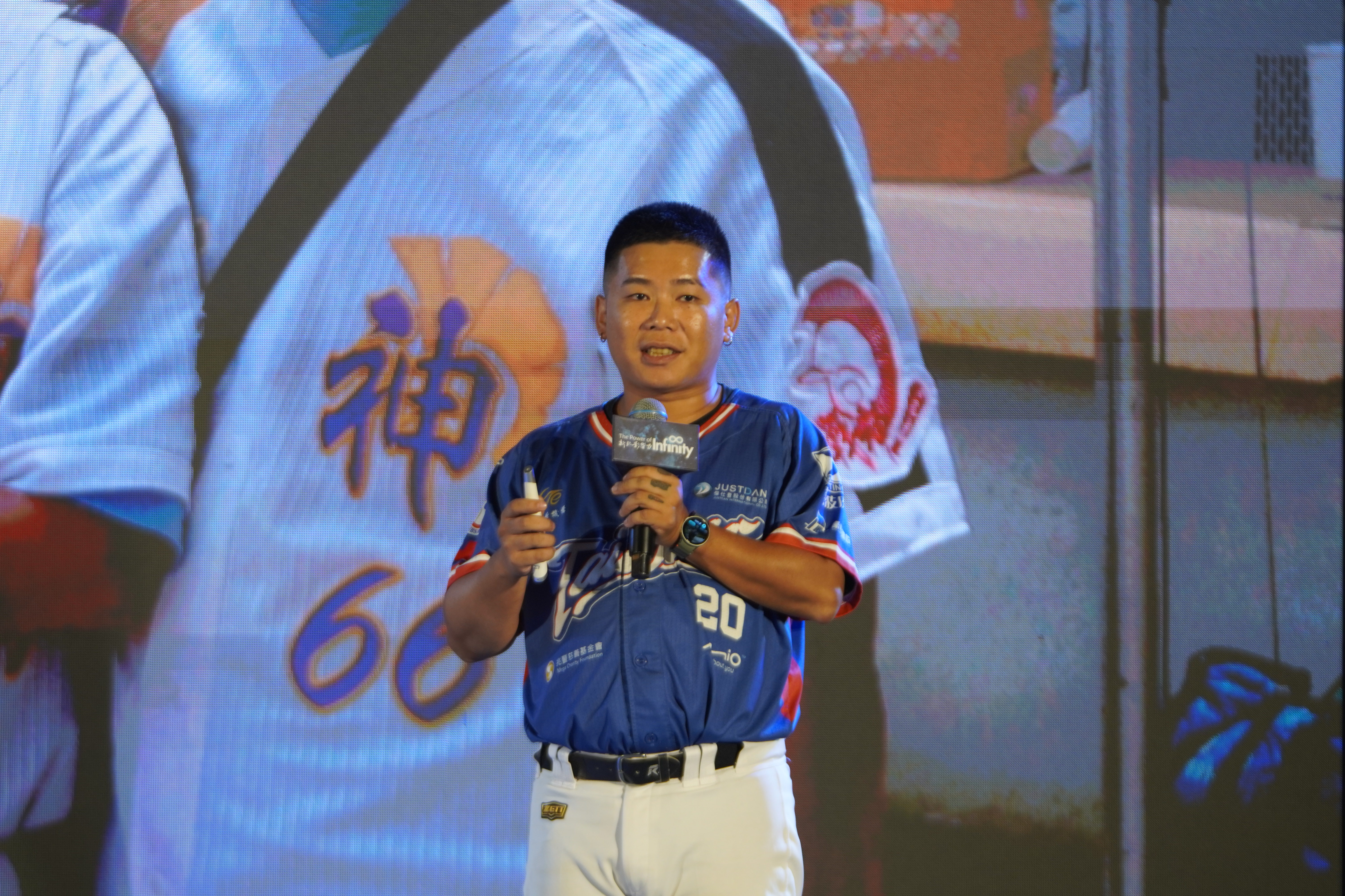 潘瑋杰闡述他致力實踐運動平權的生命故事。
