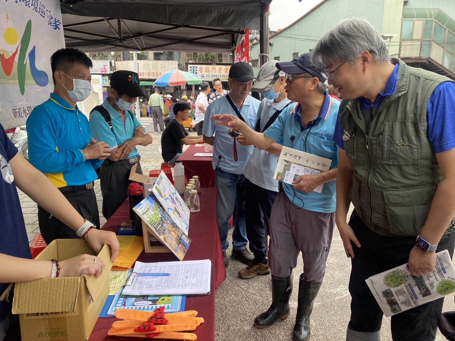 讓民眾透過水文化創意市集，結合藝術與社區交流，經由體驗產生情感上的認同