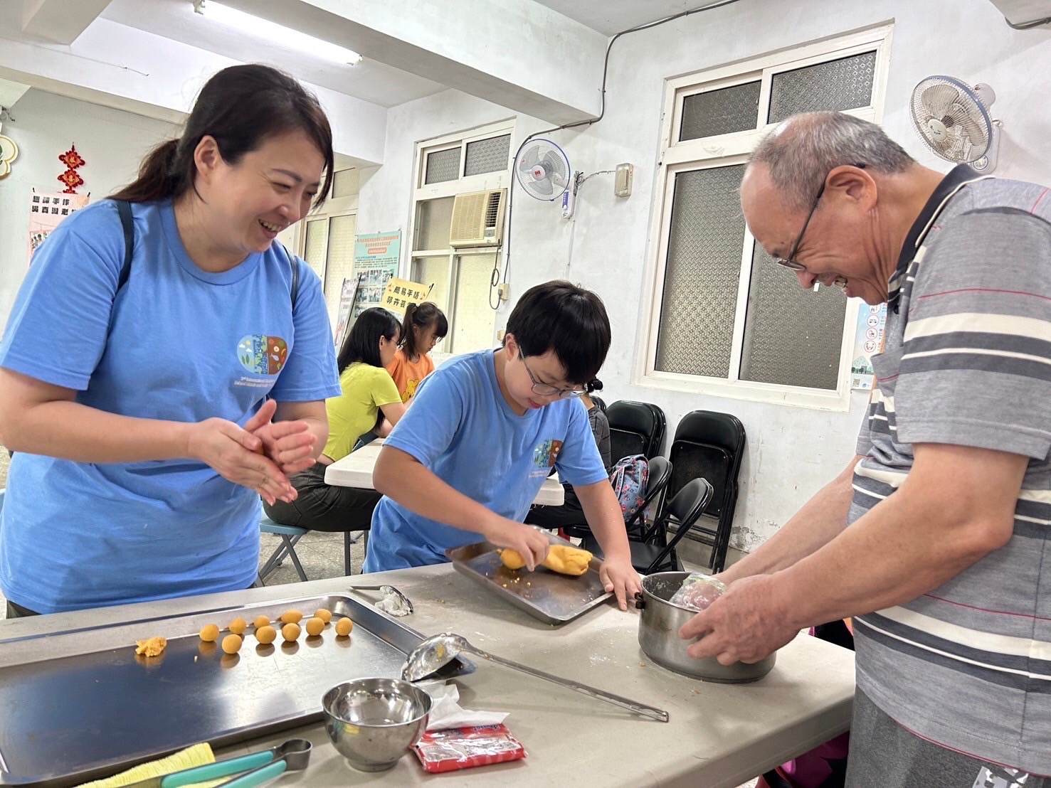 民眾以在地農產進行DIY