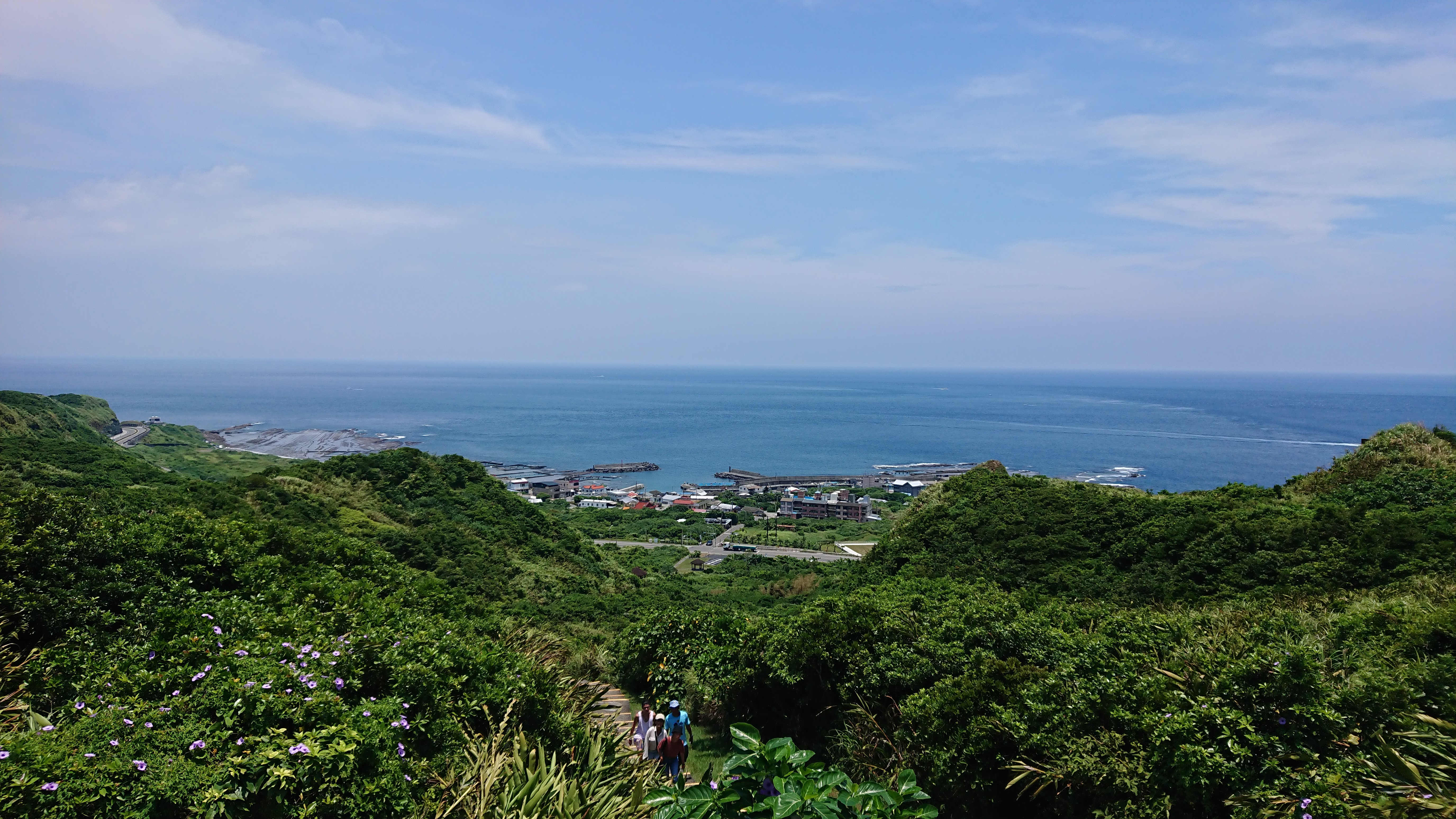 於極東公園俯瞰馬崗漁港