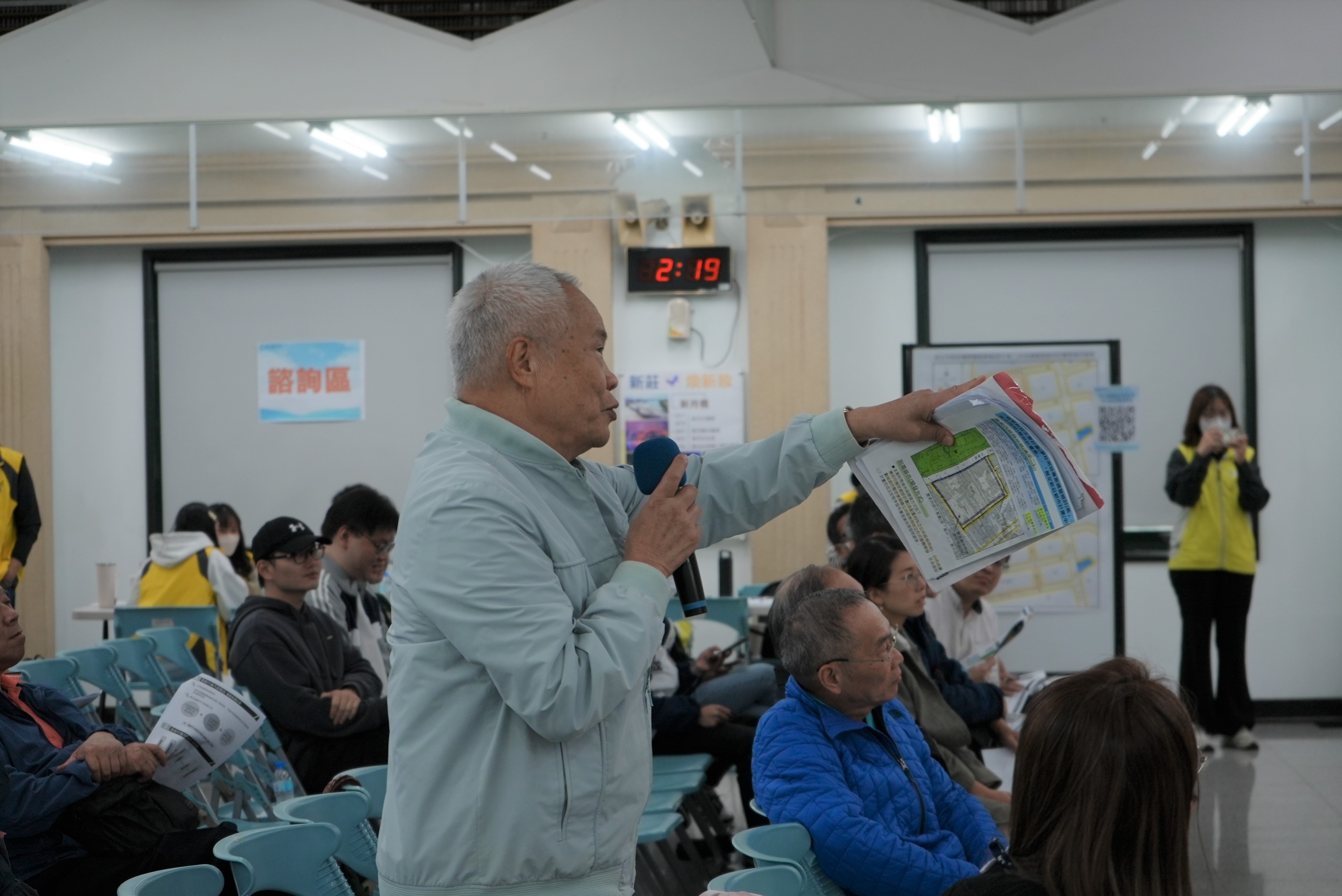 民眾現場提問