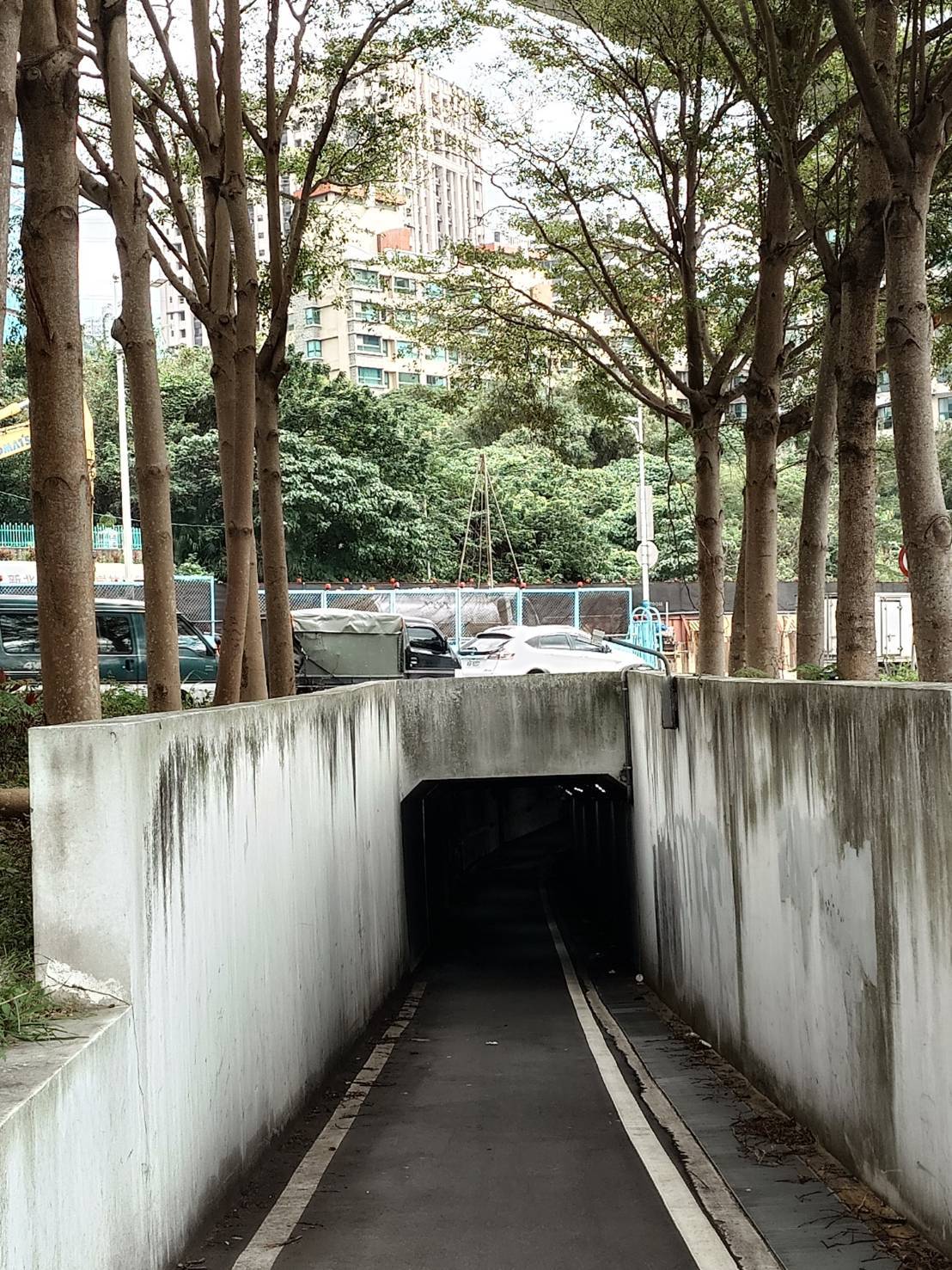 圖說：以上為淡水區中正東路2段機車地下道