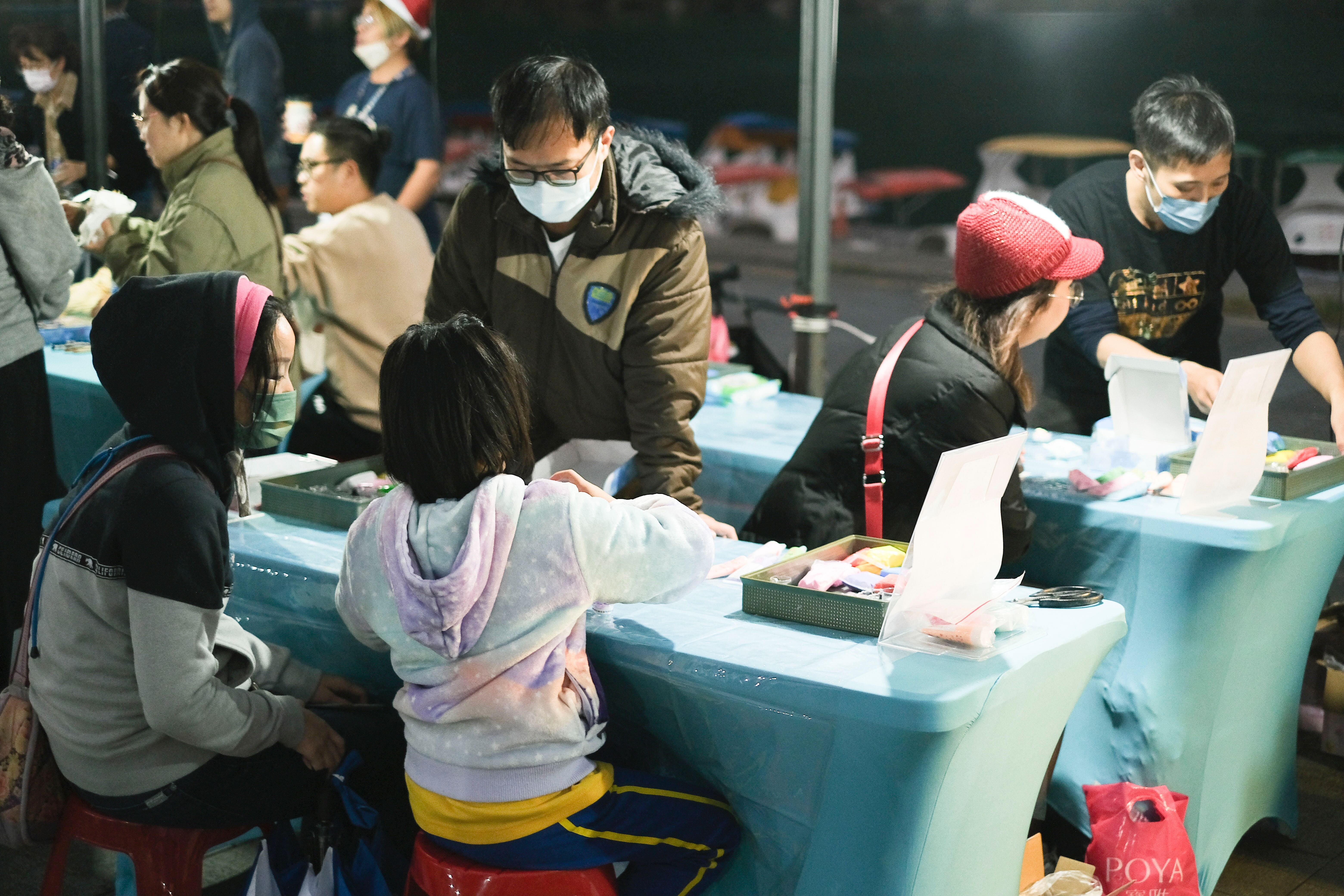 2024新北嘉年華邀集了各年輕創業者品牌，其中共有7組來自新店未來基地的青創團隊，除了文化與職人體驗外，亦有豐富多元的手作活動邀請民眾共襄盛舉
