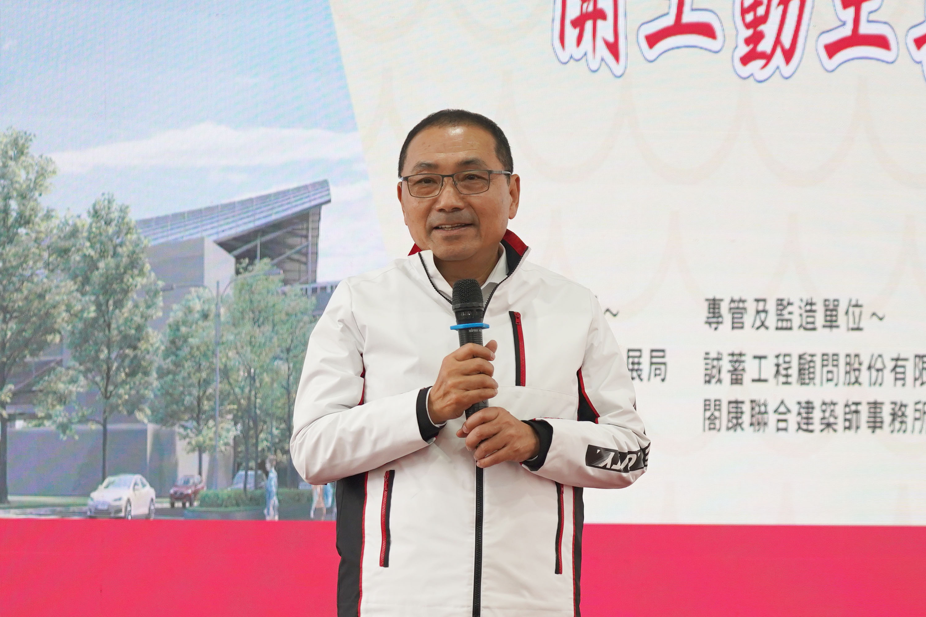 「三重區三重段停車場及青年社會住宅」今(12)日舉行開工動土典禮。