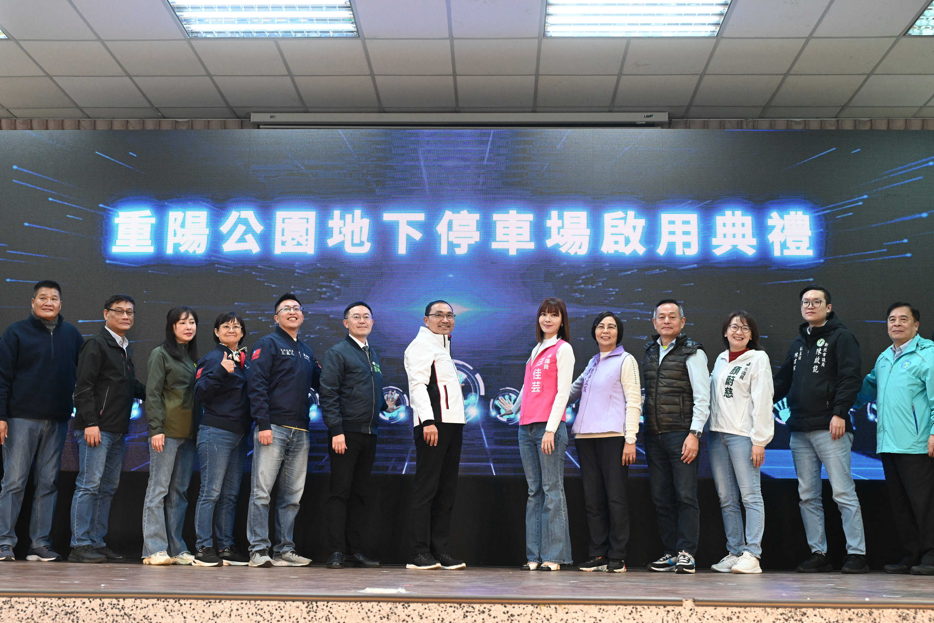 全智慧化的重陽公園地下停車場配備四重防災設備，保護市民安全。