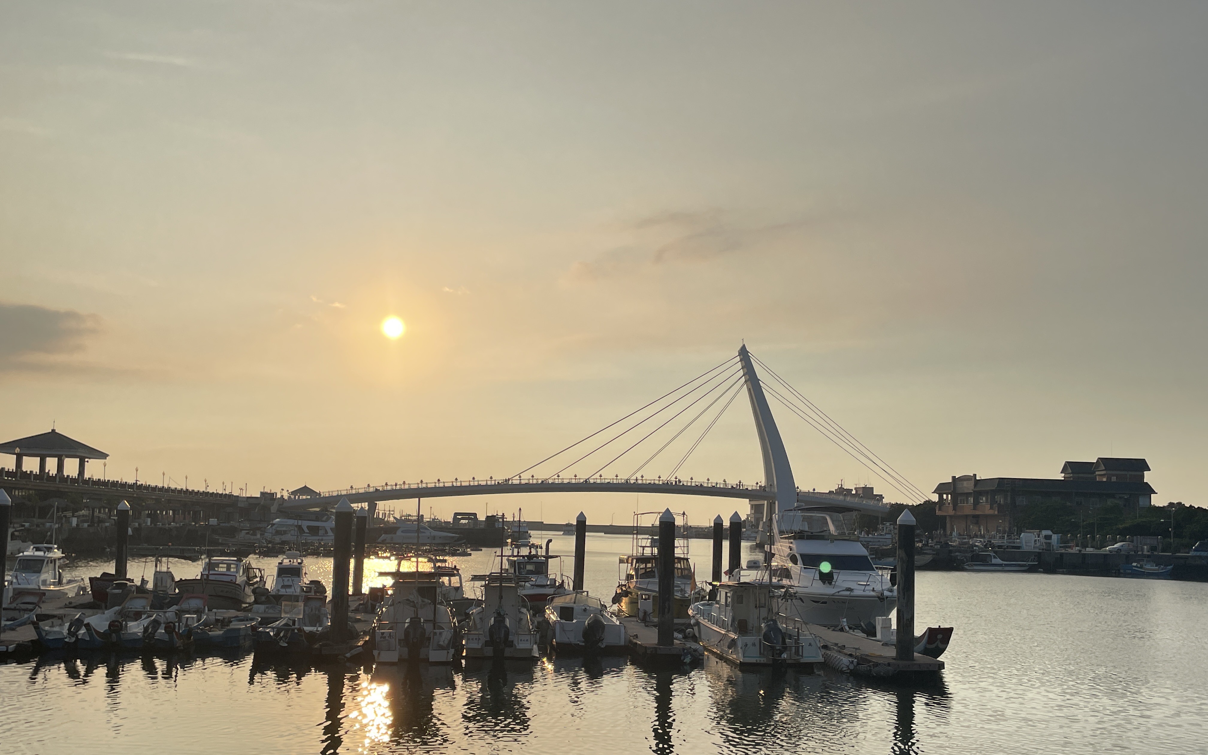 圖5-淡水漁人碼頭漁港夕照 