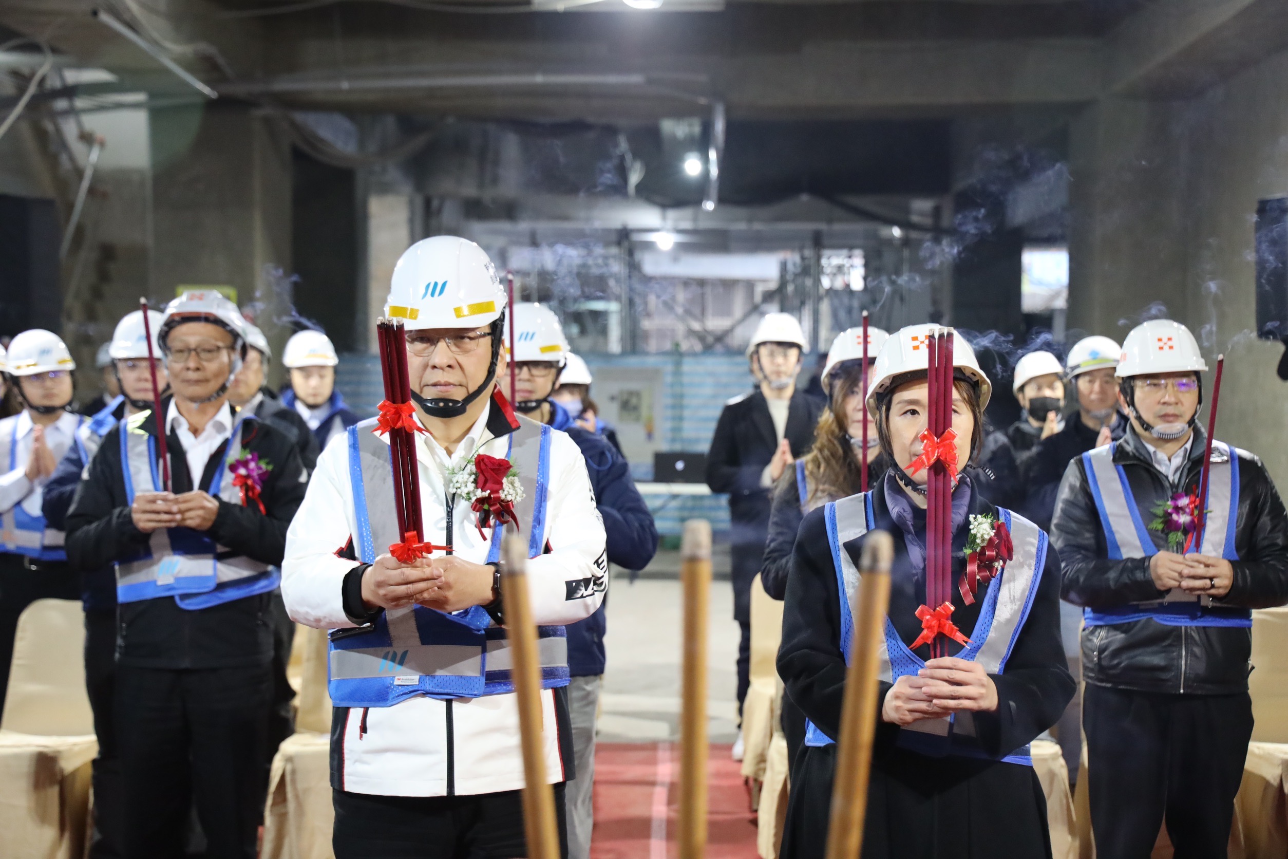 新北環狀線景平站捷開案祈福上梁