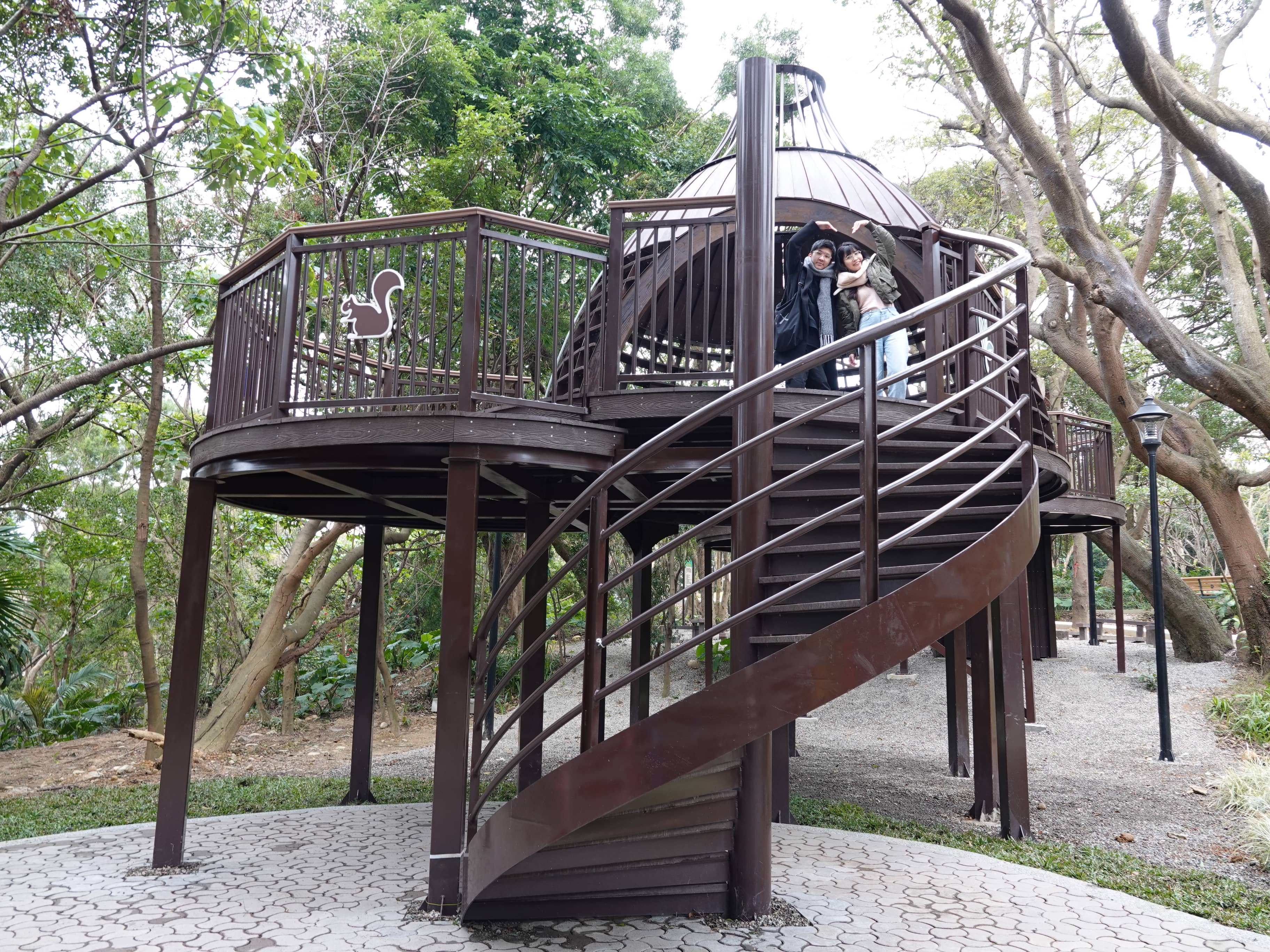 嘉穗公園打造吸睛的「鳥巢樹屋」，提升在地居民、運動與休閒紓壓的多重效果，是優質的大自然休息室，也成必拍景點