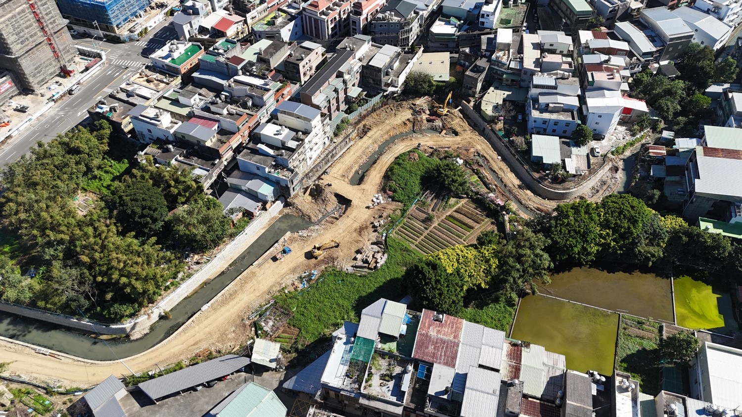 東門溪護岸工程完工後可達25年防洪頻率保護標準
