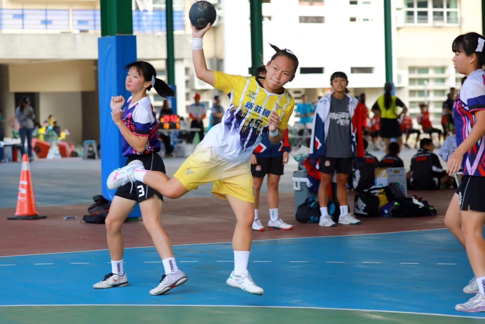 新莊國中女子手球隊在113年全國手球錦標賽U16女子組奪冠(照片新莊國中提供)_1