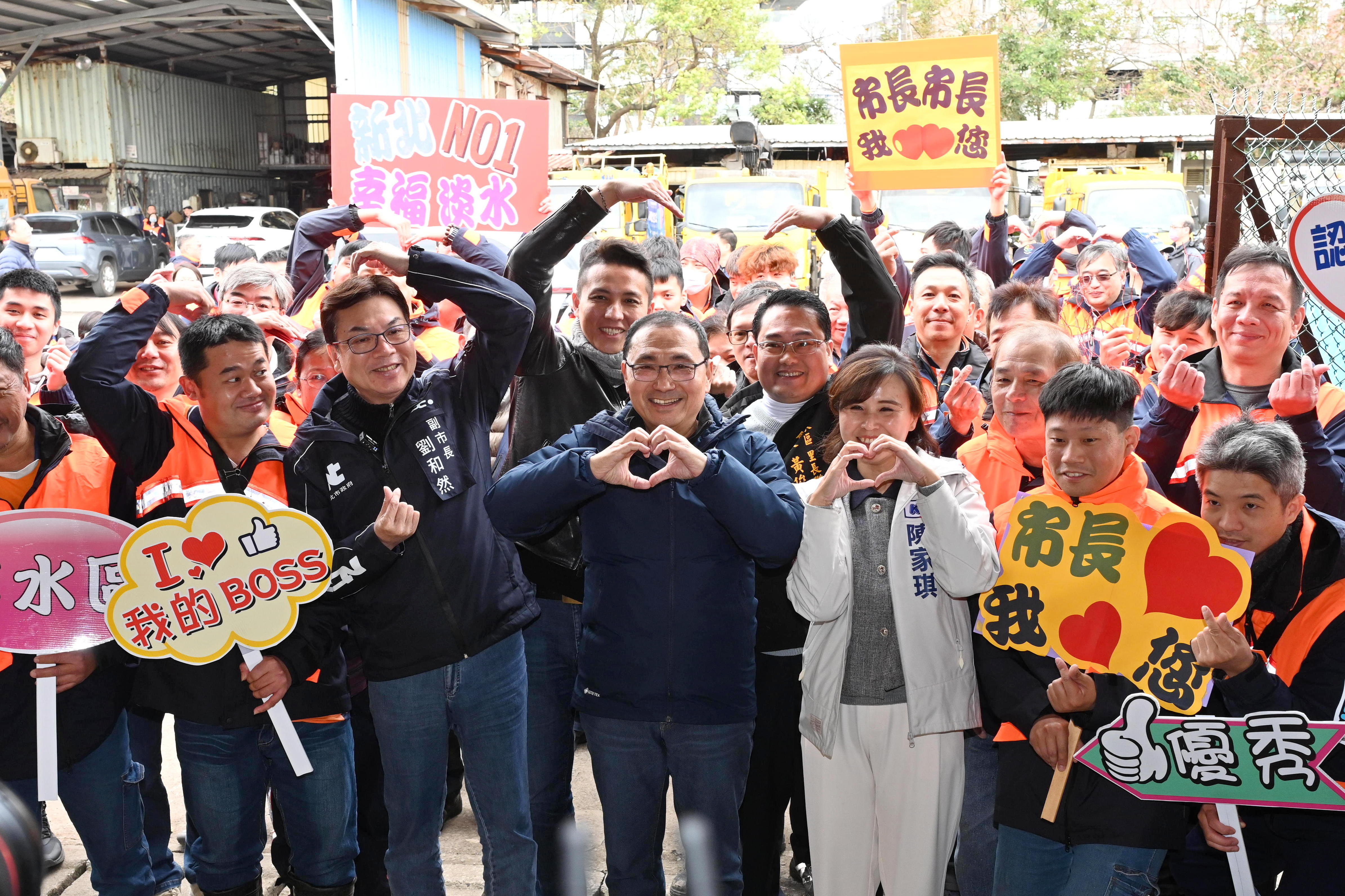 侯友宜感謝清潔隊員春節期間堅守崗位。