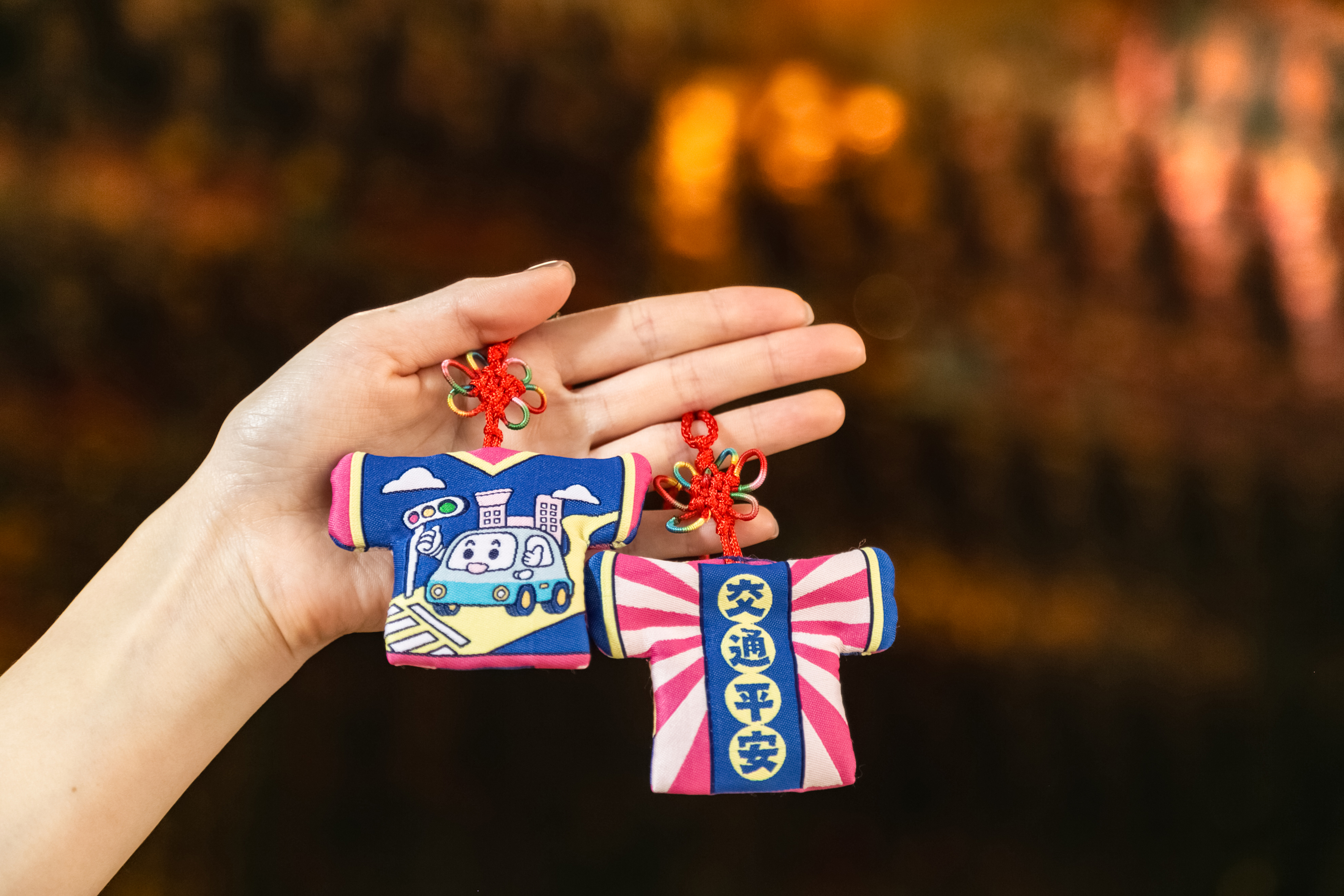 新北首創「交通平安小神衣」超搶手，發布不到一周首批即索取一空。