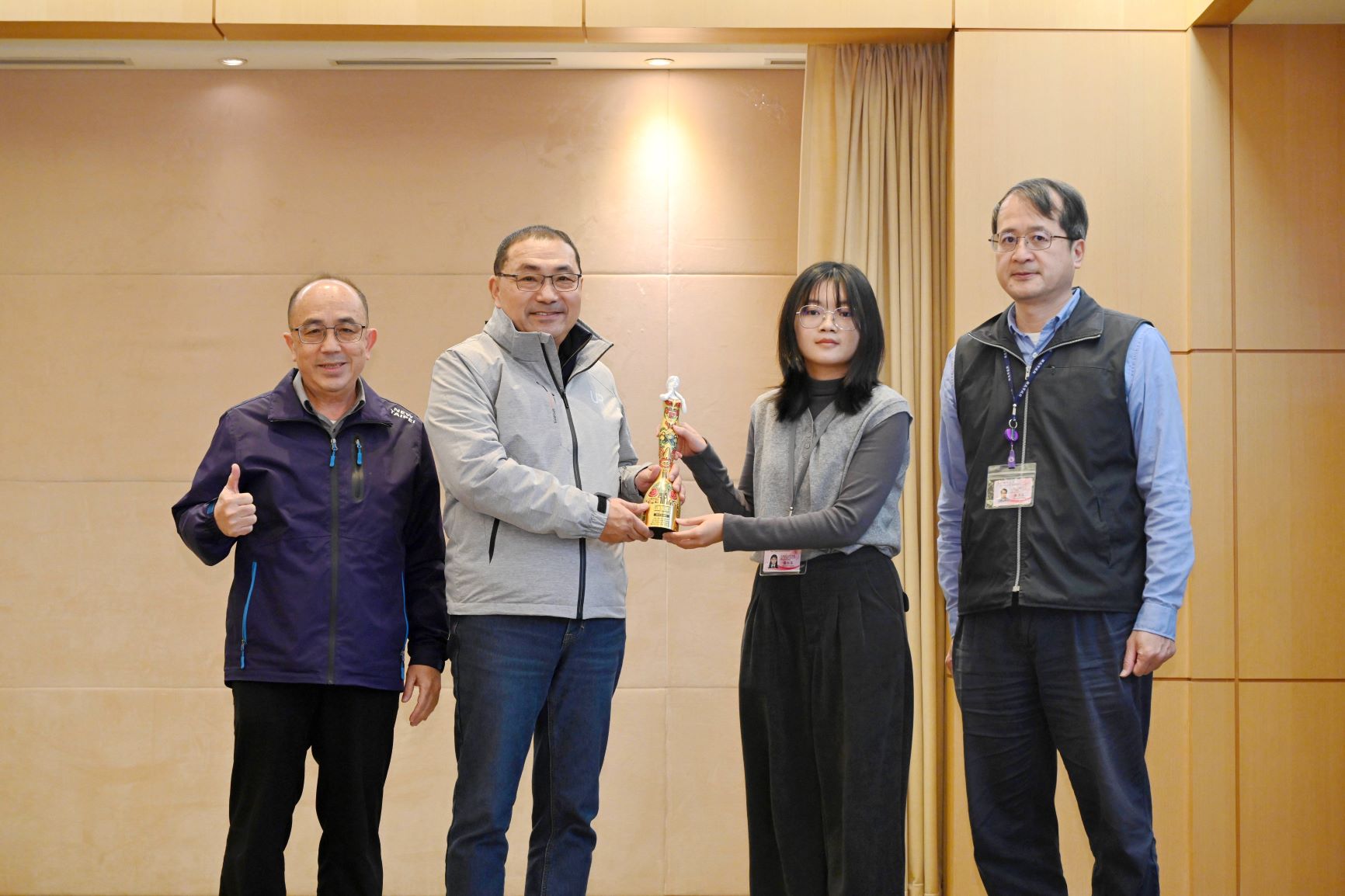  八里左岸光雕展拿下國際設計大獎 今日(19)於市政會議獻獎