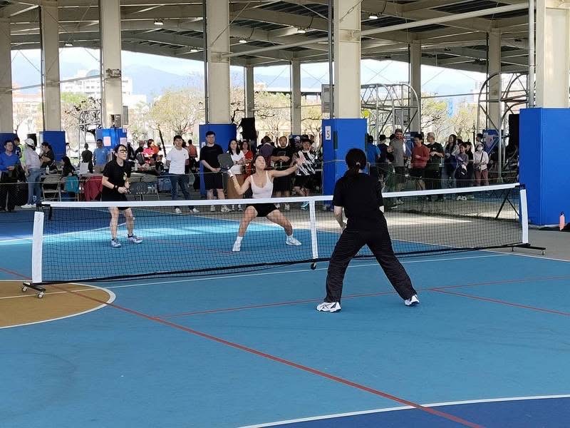  匹克球活動結合了網球、羽球與桌球的特色(匹克球總會提供)