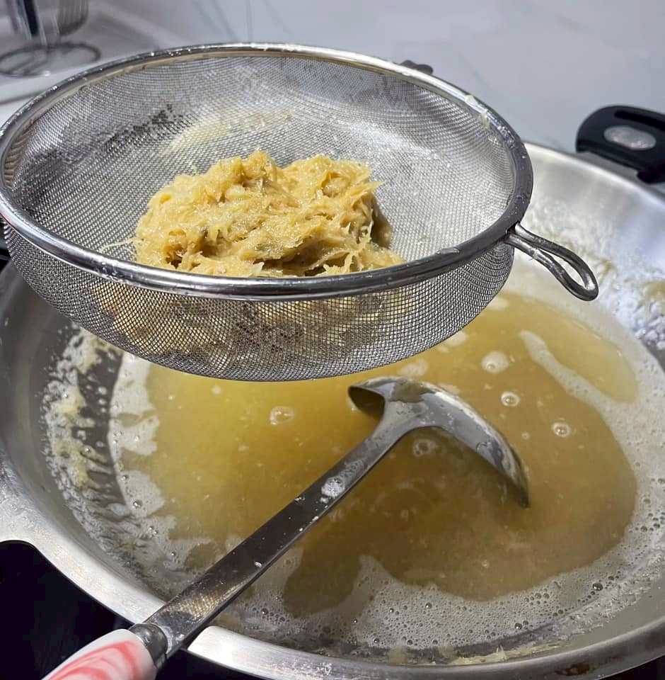 取出已煮好的石花菜