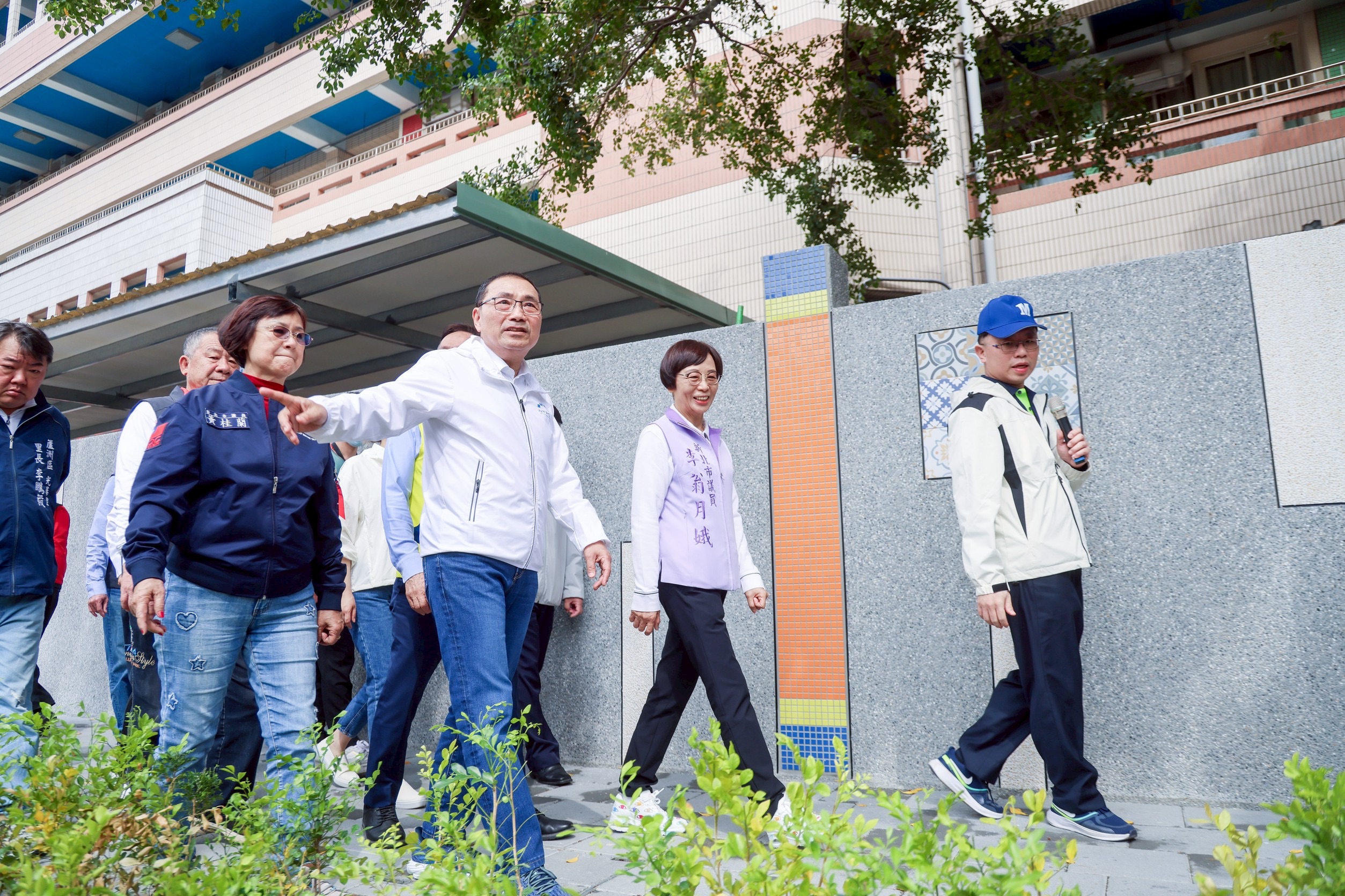 侯友宜強調，115年前力拚完成改善100校通學廊道的目標